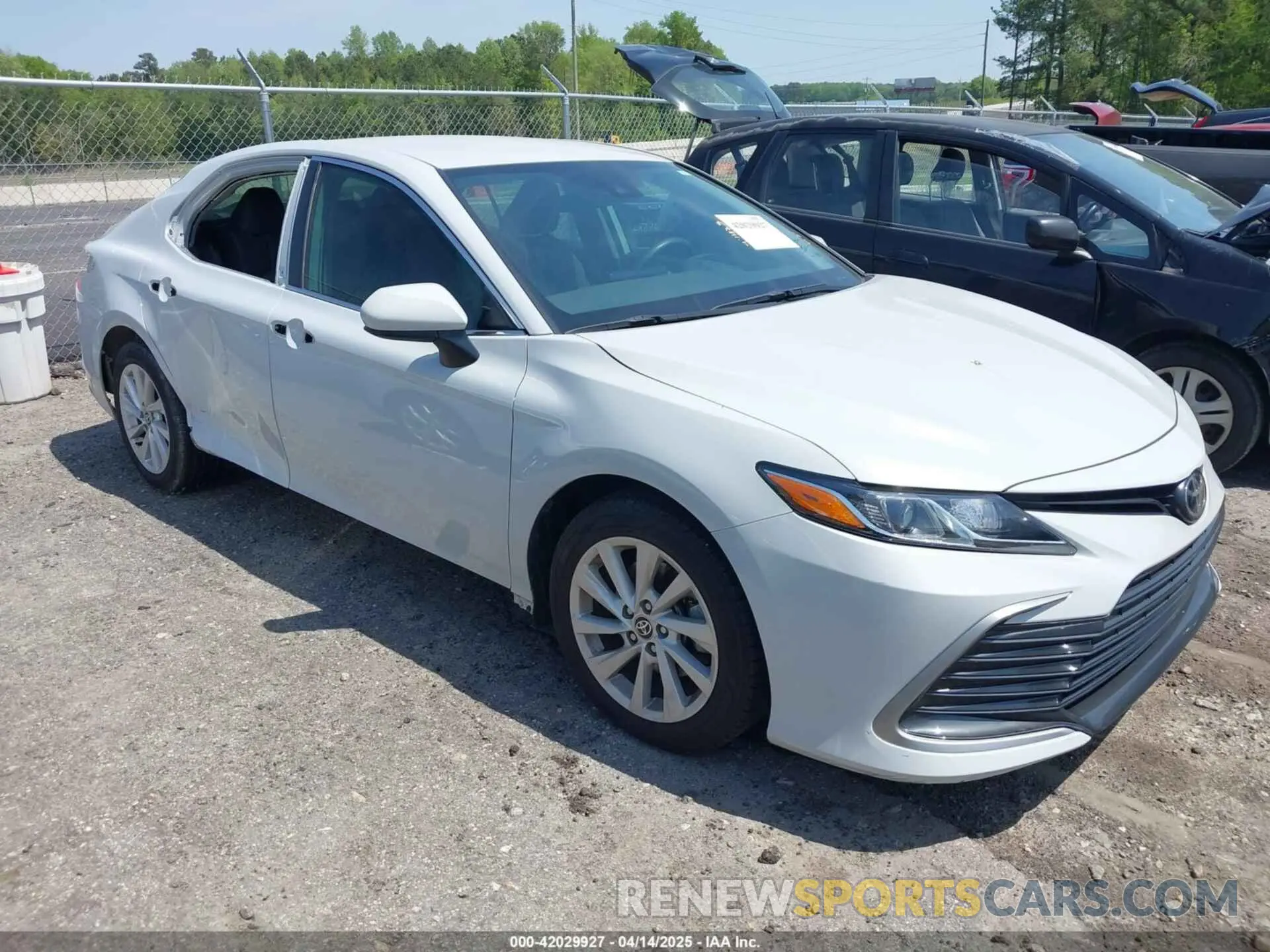 1 fotografías del automóvil dañado 4T1C11AK6NU012469 TOYOTA CAMRY 2022