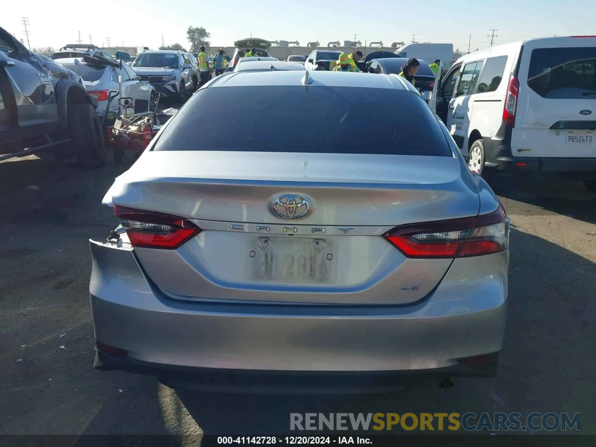 17 fotografías del automóvil dañado 4T1C11AK6NU634702 TOYOTA CAMRY 2022