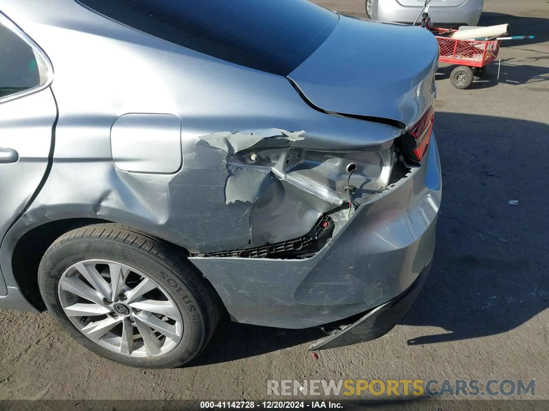 6 fotografías del automóvil dañado 4T1C11AK6NU634702 TOYOTA CAMRY 2022