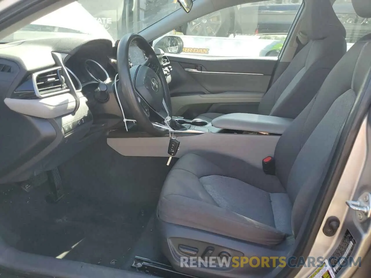 7 fotografías del automóvil dañado 4T1C11AK6NU647921 TOYOTA CAMRY 2022
