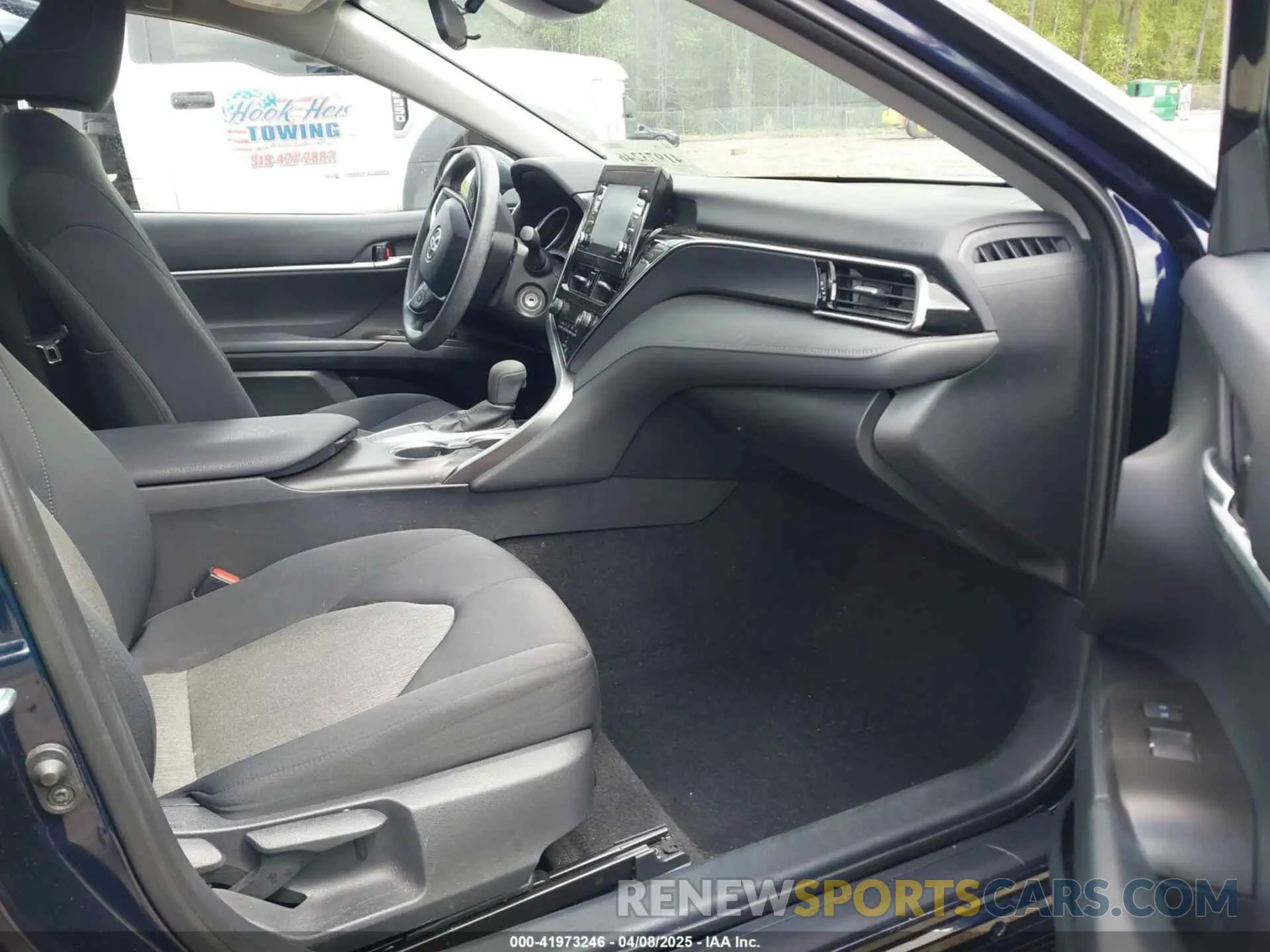 5 fotografías del automóvil dañado 4T1C11AK6NU662015 TOYOTA CAMRY 2022