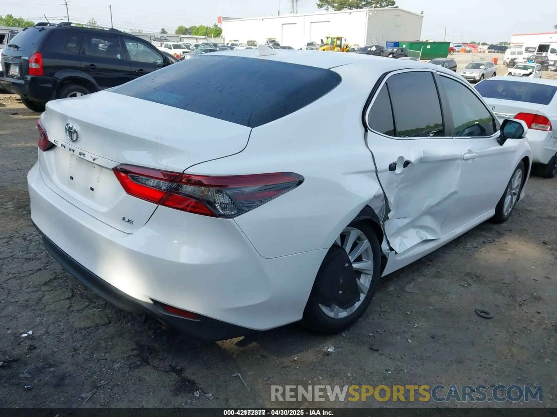 4 fotografías del automóvil dañado 4T1C11AK6NU674200 TOYOTA CAMRY 2022