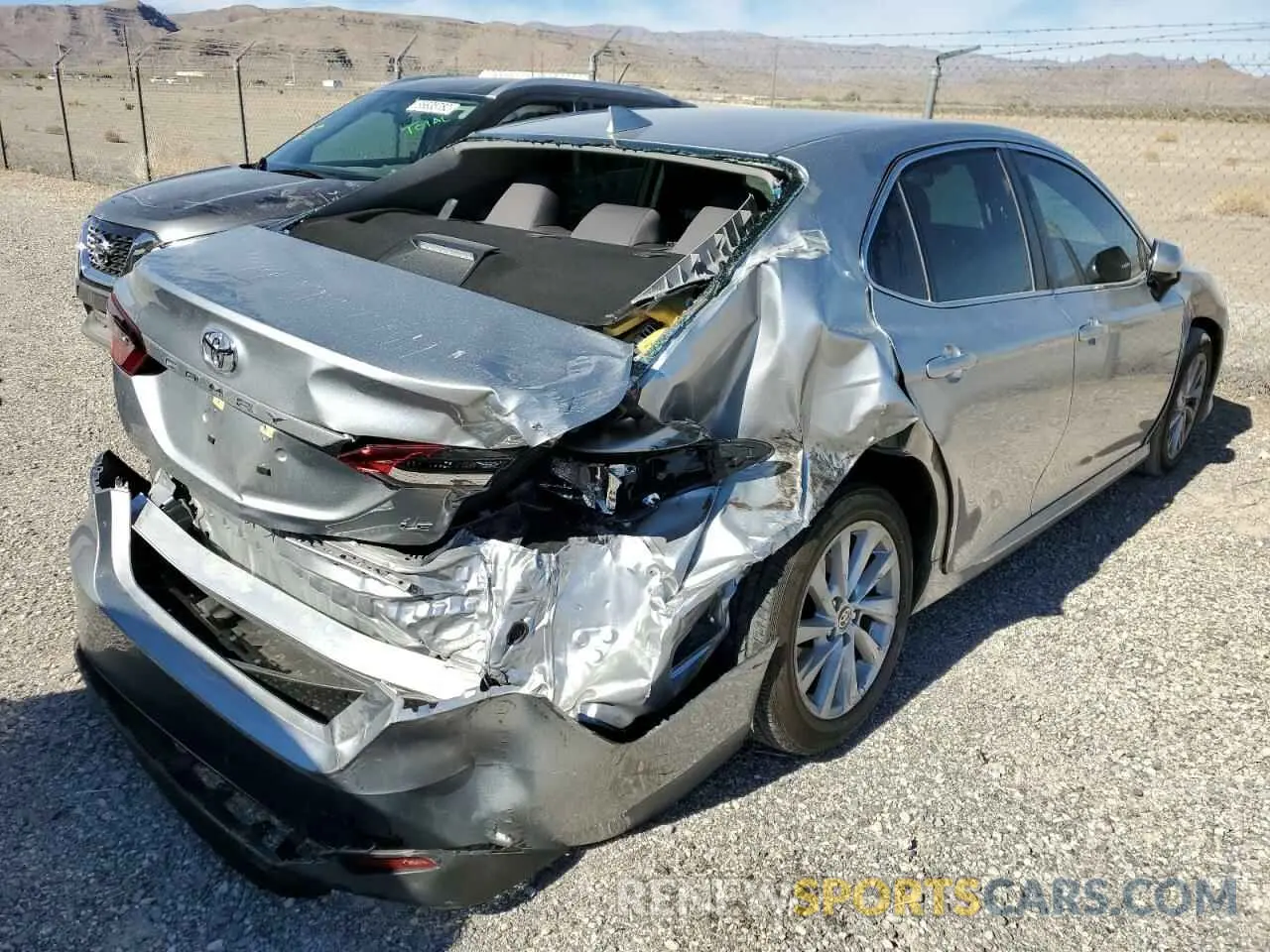 4 fotografías del automóvil dañado 4T1C11AK6NU683866 TOYOTA CAMRY 2022