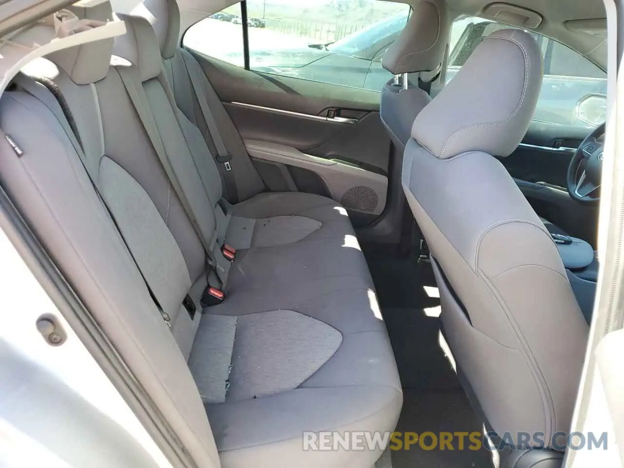 6 fotografías del automóvil dañado 4T1C11AK6NU683866 TOYOTA CAMRY 2022