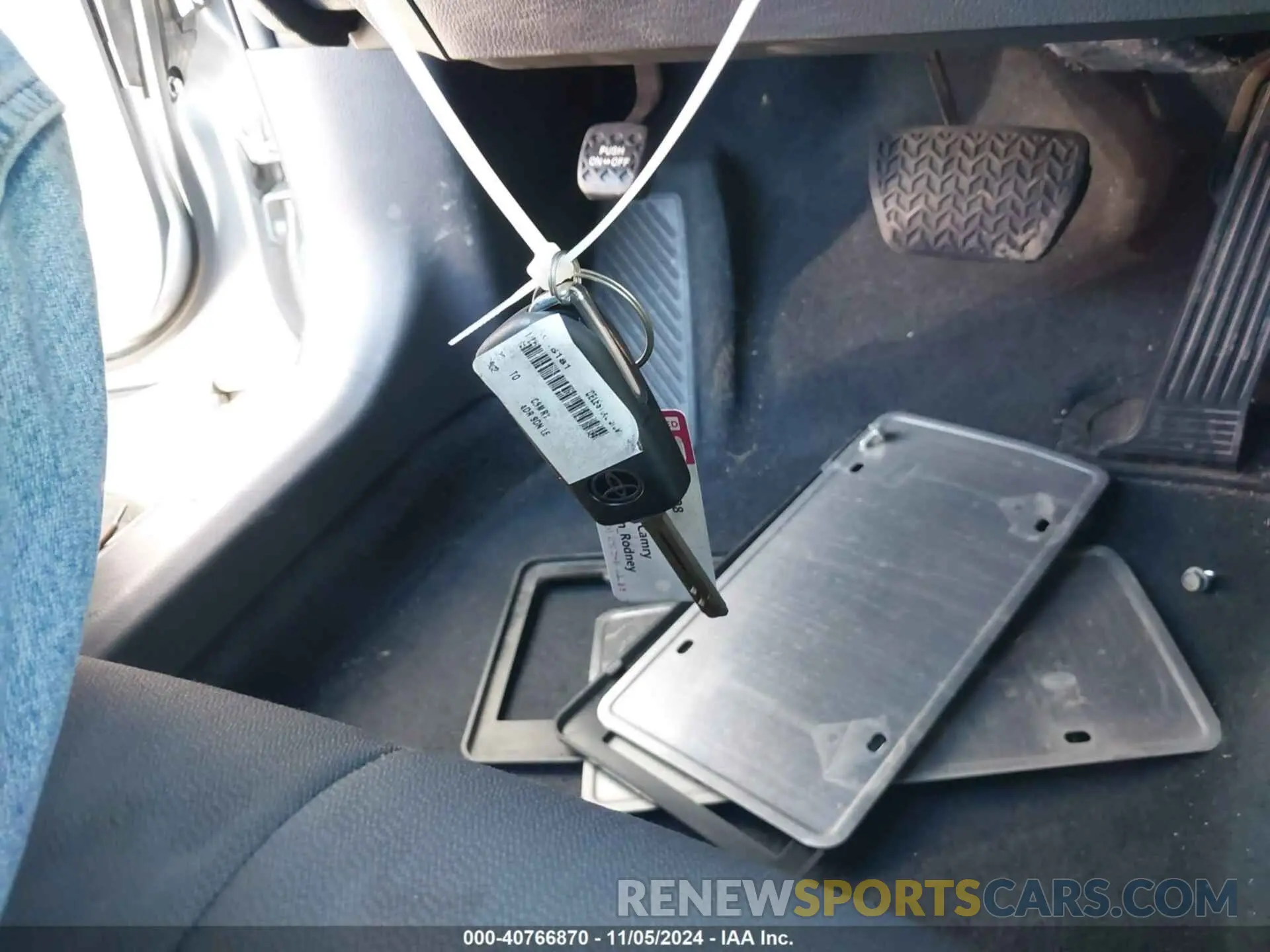 11 fotografías del automóvil dañado 4T1C11AK6NU696181 TOYOTA CAMRY 2022