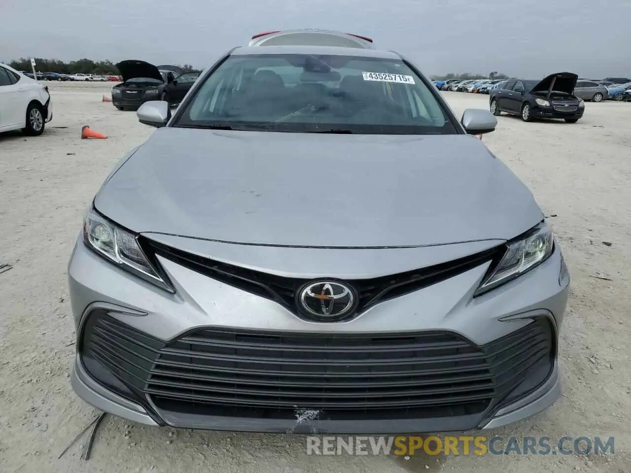 5 fotografías del automóvil dañado 4T1C11AK6NU711486 TOYOTA CAMRY 2022