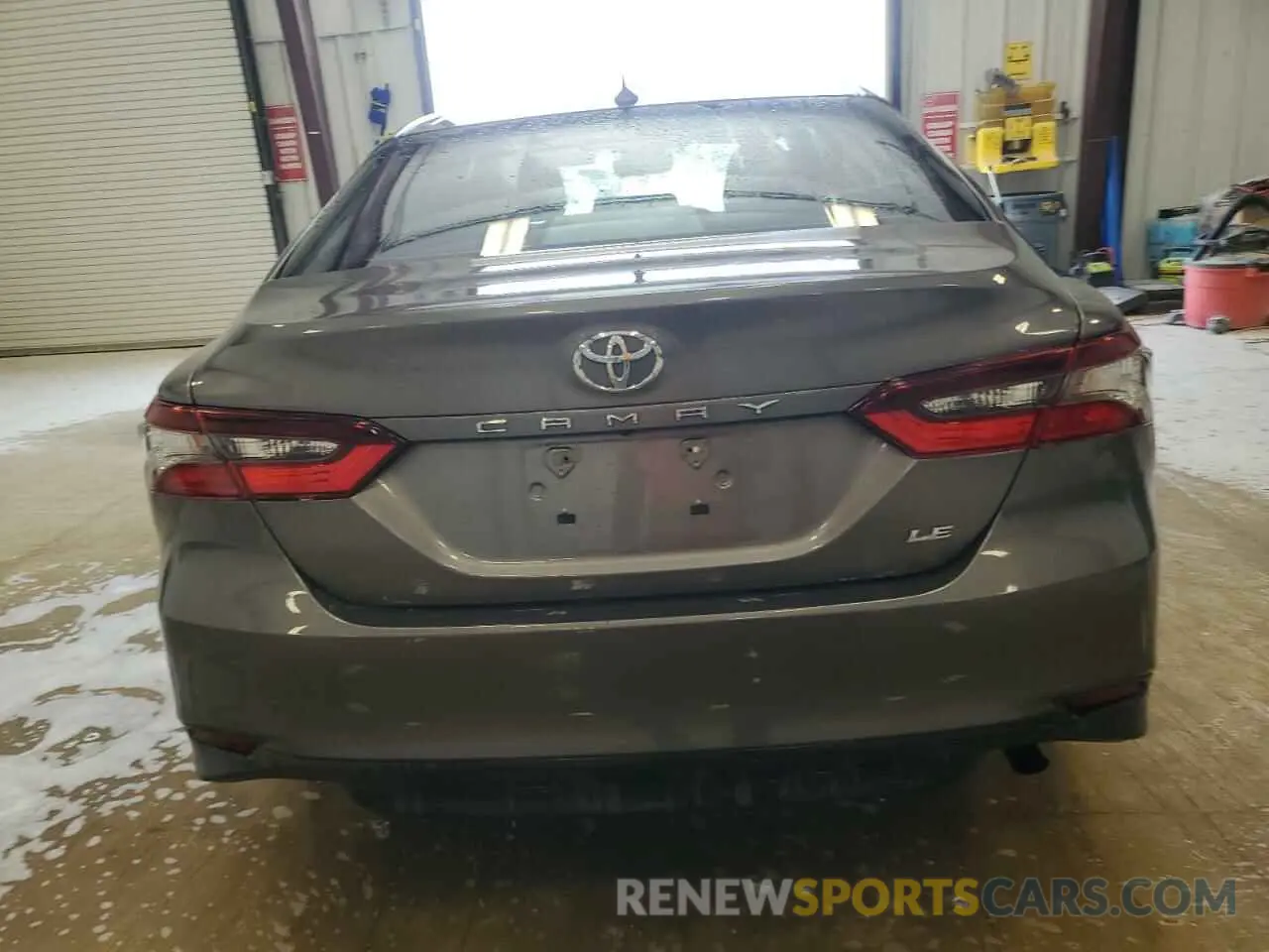 6 fotografías del automóvil dañado 4T1C11AK7NU055282 TOYOTA CAMRY 2022