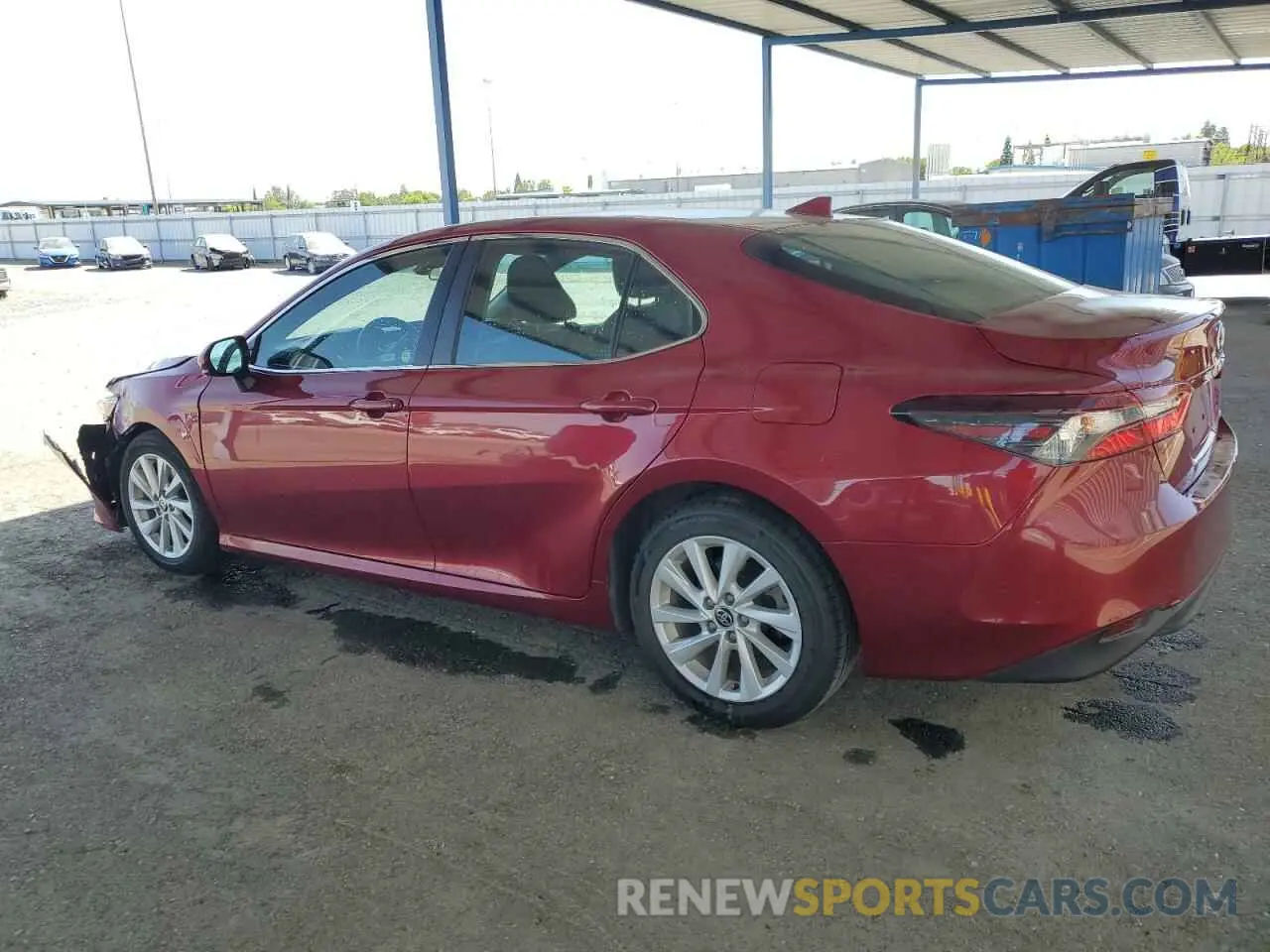 2 fotografías del automóvil dañado 4T1C11AK7NU635907 TOYOTA CAMRY 2022