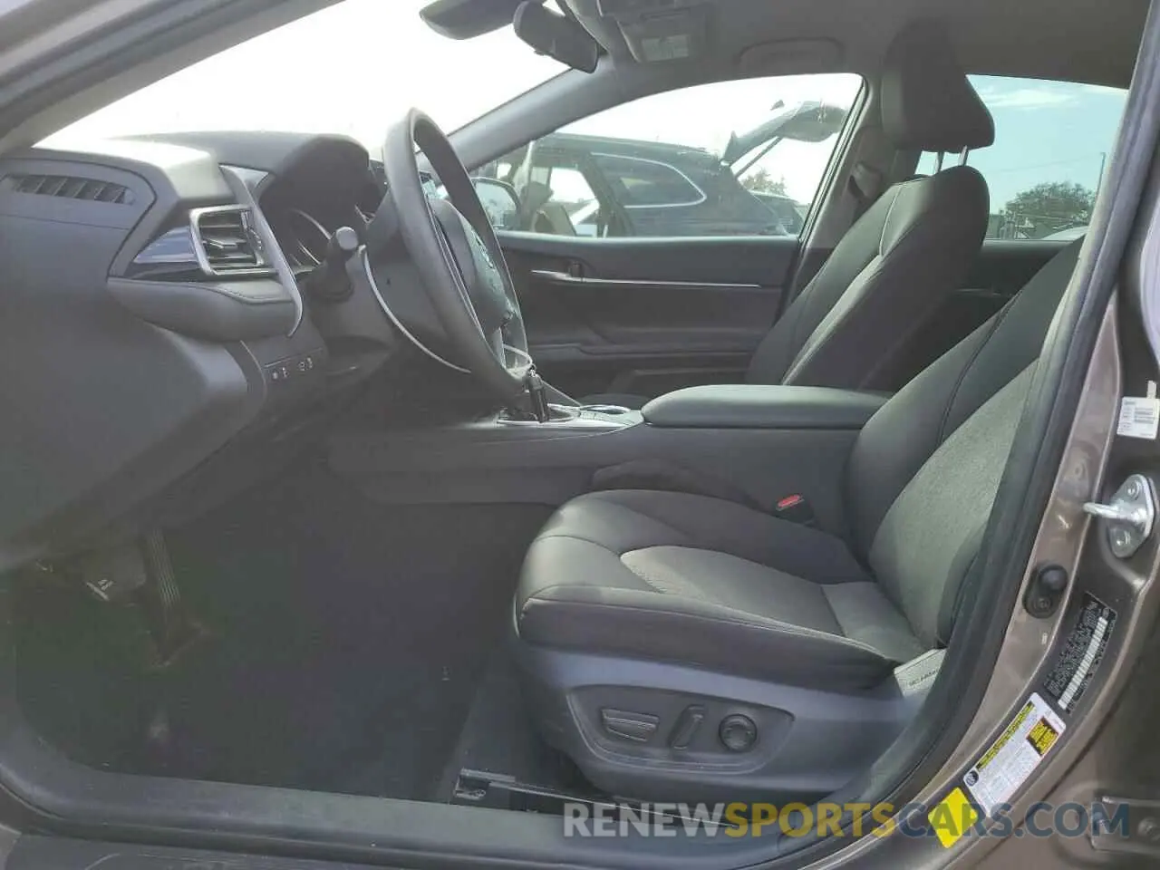 7 fotografías del automóvil dañado 4T1C11AK7NU657728 TOYOTA CAMRY 2022