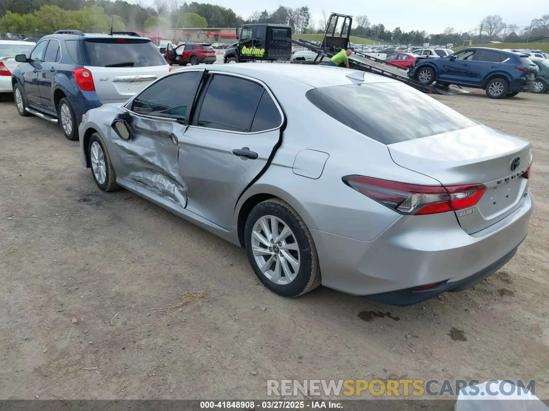 3 fotografías del automóvil dañado 4T1C11AK7NU664517 TOYOTA CAMRY 2022