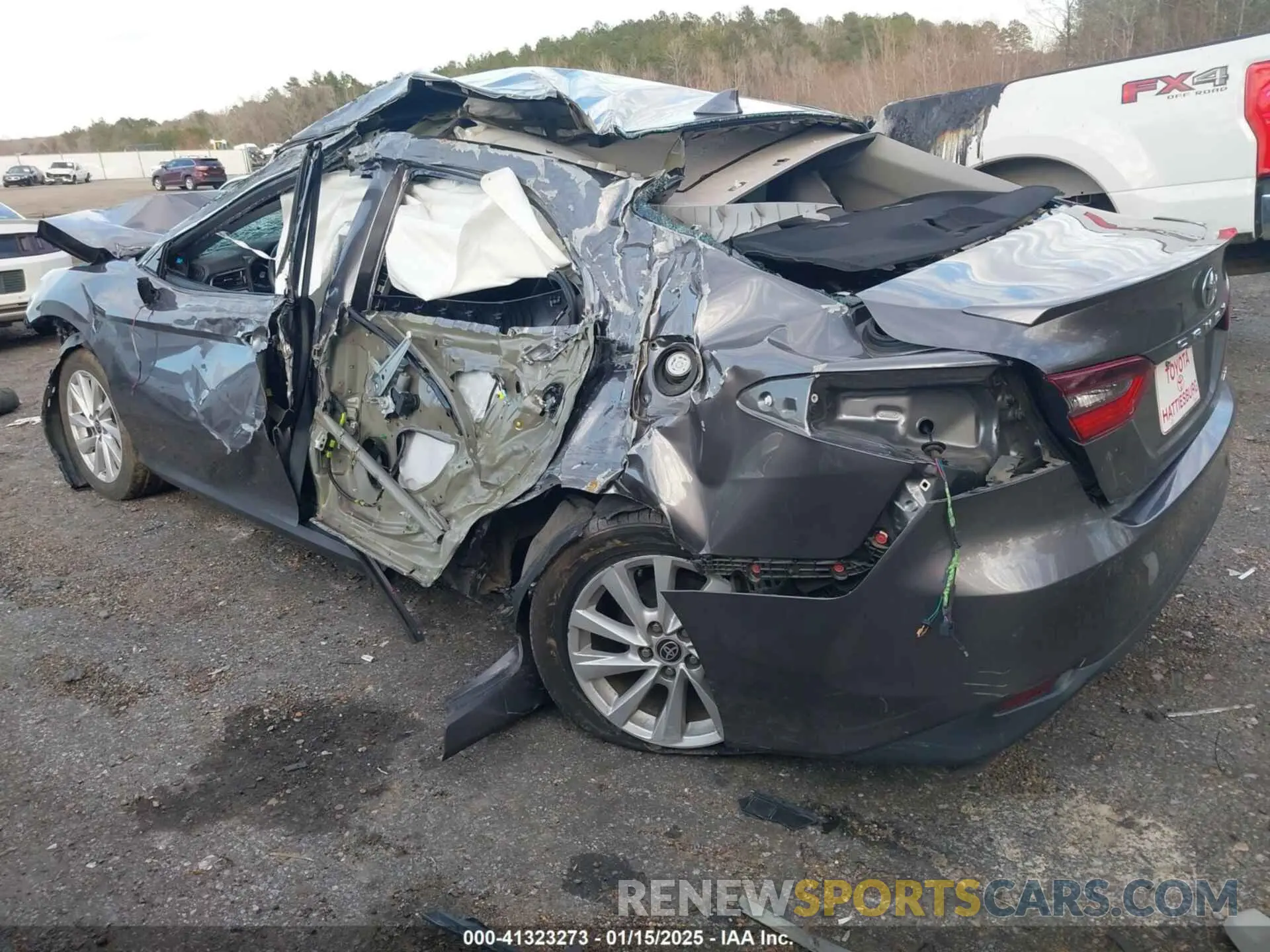 3 fotografías del automóvil dañado 4T1C11AK7NU679728 TOYOTA CAMRY 2022