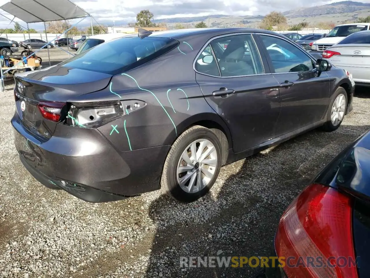 3 fotografías del automóvil dañado 4T1C11AK7NU684184 TOYOTA CAMRY 2022