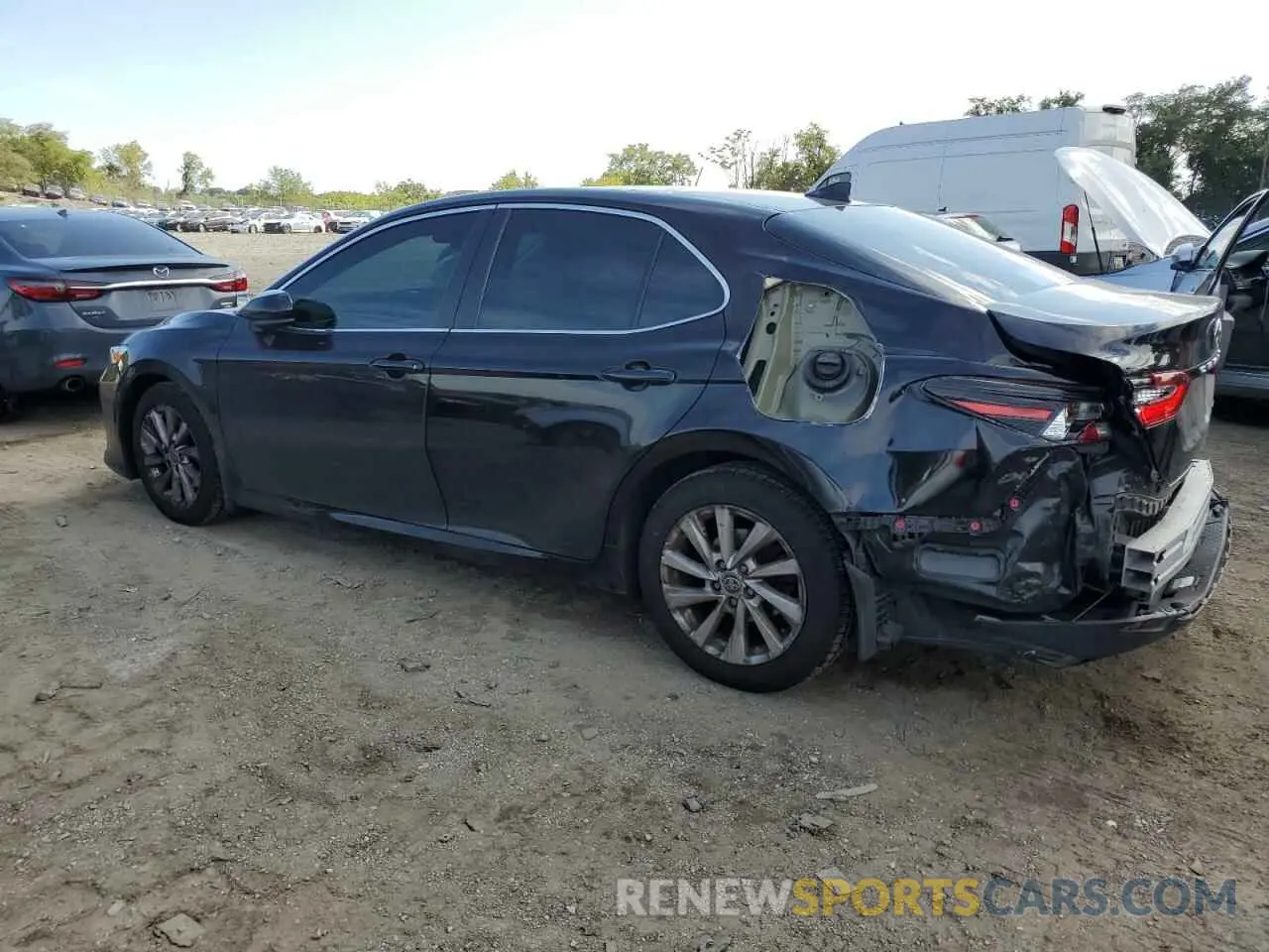 2 fotografías del automóvil dañado 4T1C11AK7NU691152 TOYOTA CAMRY 2022