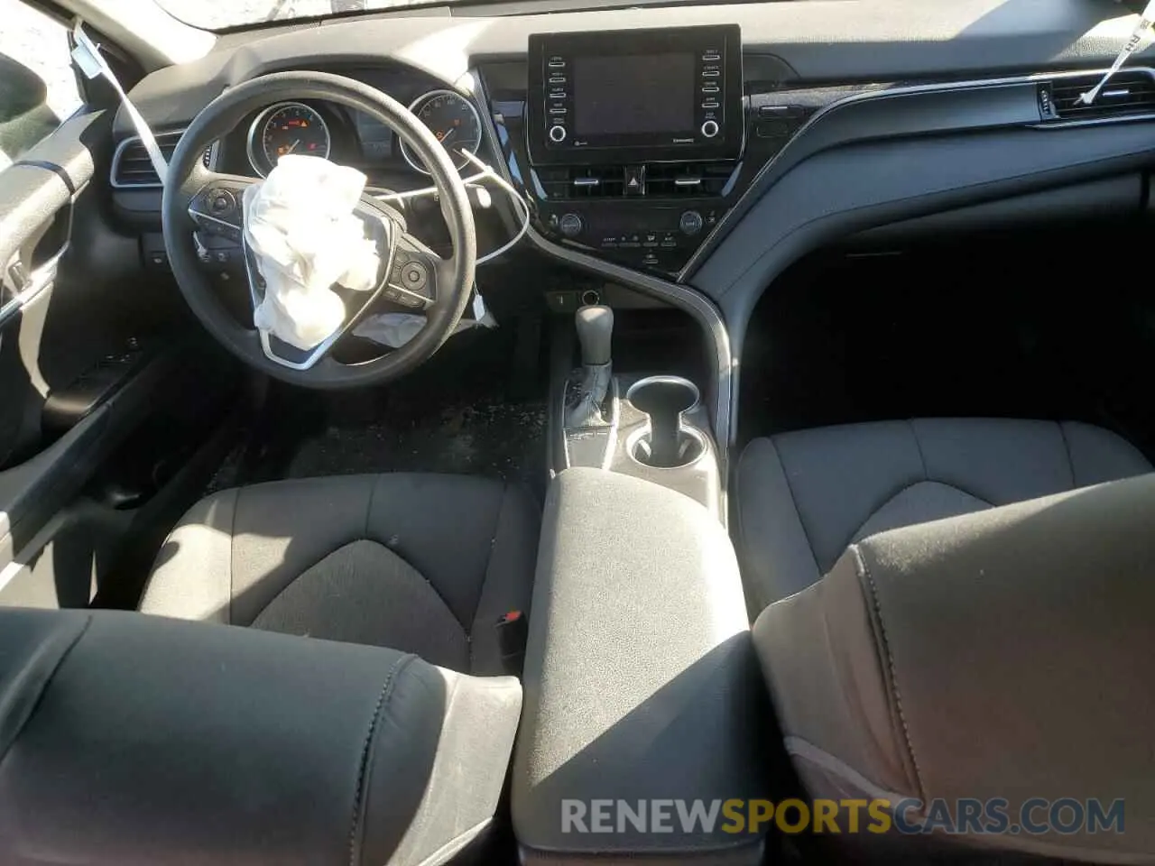 8 fotografías del automóvil dañado 4T1C11AK7NU697811 TOYOTA CAMRY 2022