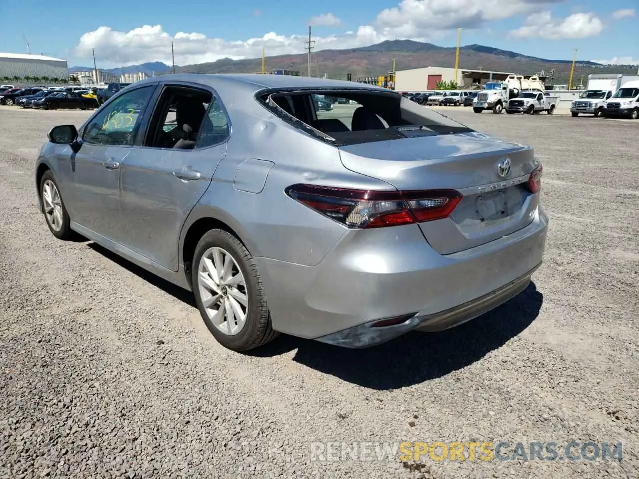 3 fotografías del automóvil dañado 4T1C11AK8NU628089 TOYOTA CAMRY 2022