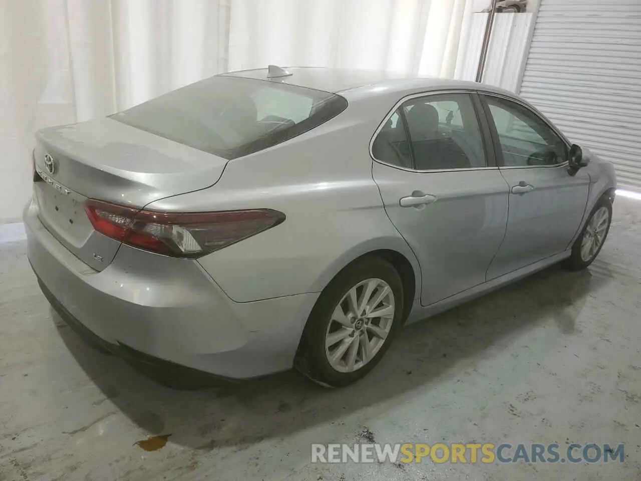 3 fotografías del automóvil dañado 4T1C11AK8NU648648 TOYOTA CAMRY 2022