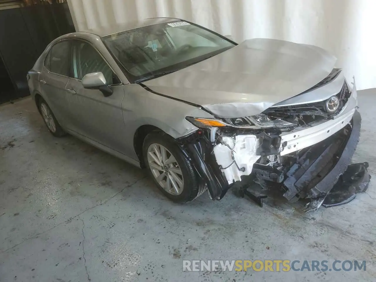 4 fotografías del automóvil dañado 4T1C11AK8NU648648 TOYOTA CAMRY 2022