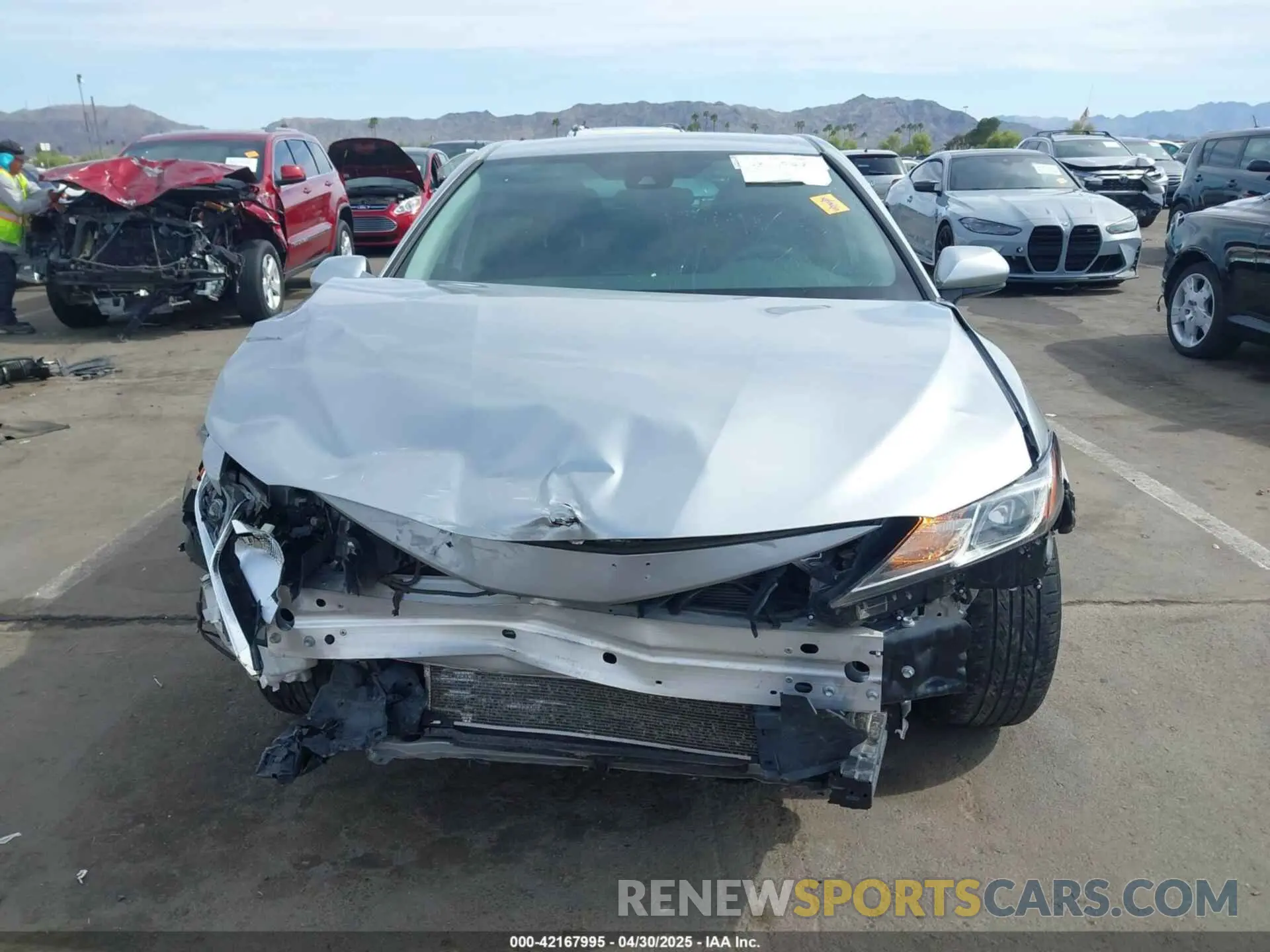 12 fotografías del automóvil dañado 4T1C11AK8NU649637 TOYOTA CAMRY 2022