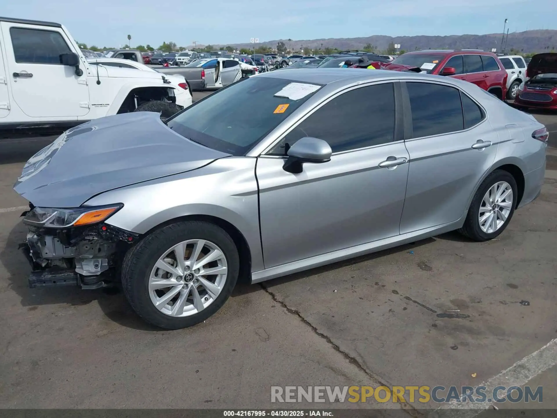 2 fotografías del automóvil dañado 4T1C11AK8NU649637 TOYOTA CAMRY 2022