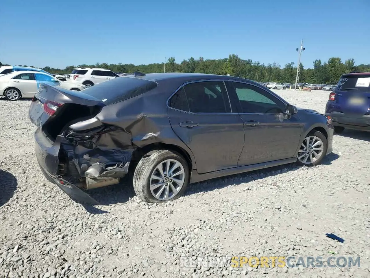3 fotografías del automóvil dañado 4T1C11AK8NU653641 TOYOTA CAMRY 2022