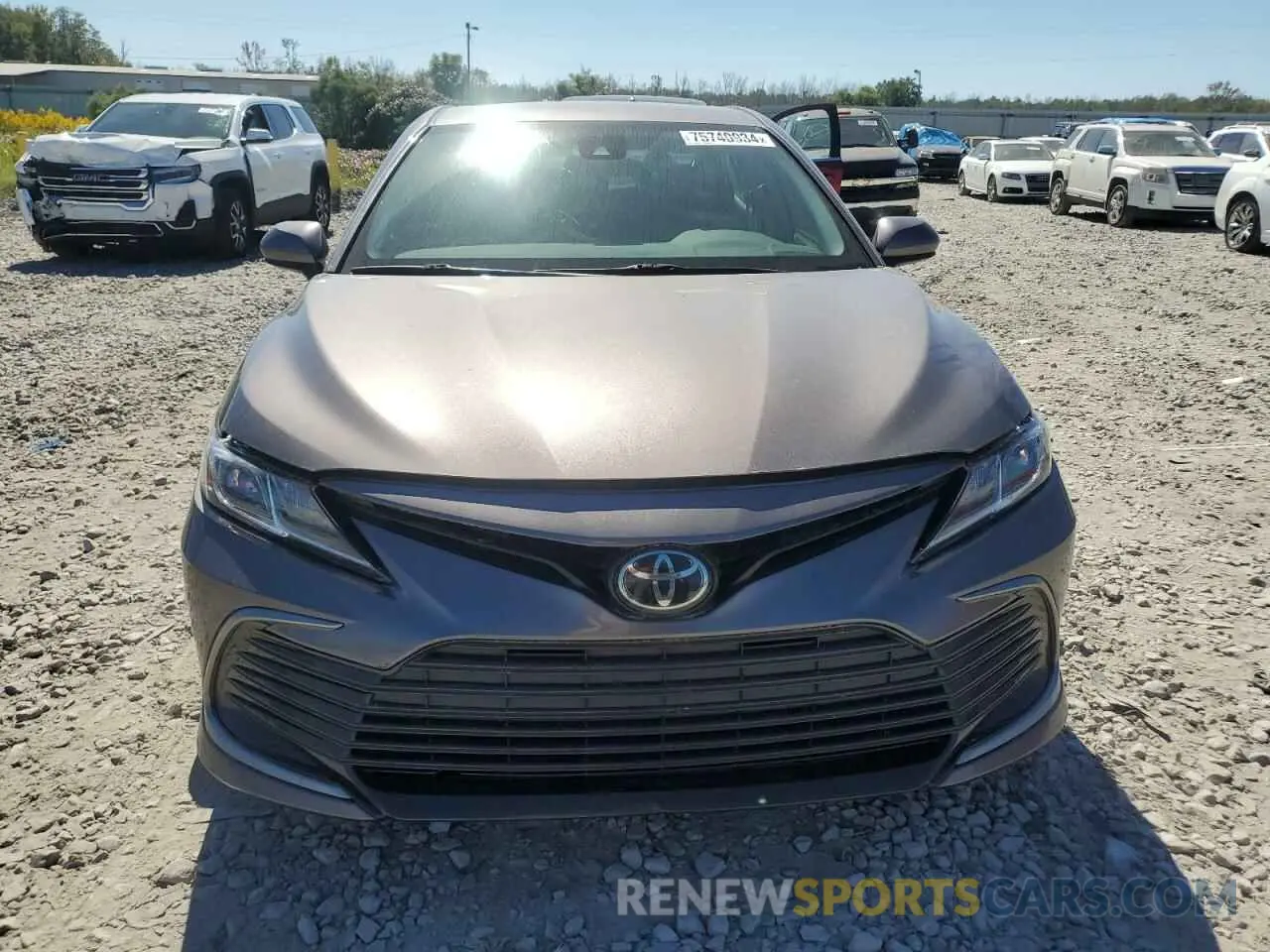 5 fotografías del automóvil dañado 4T1C11AK8NU653641 TOYOTA CAMRY 2022