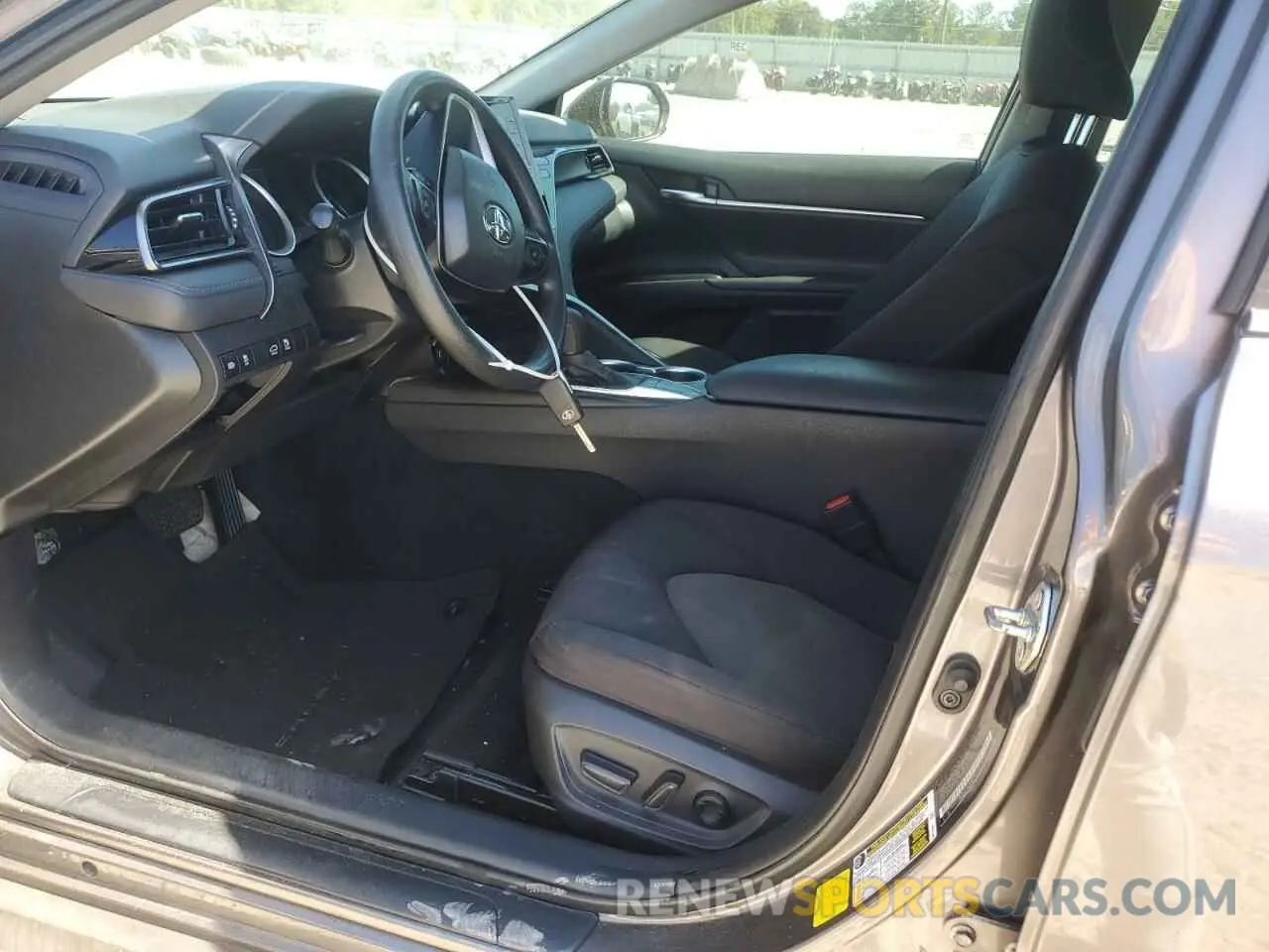 7 fotografías del automóvil dañado 4T1C11AK8NU653641 TOYOTA CAMRY 2022