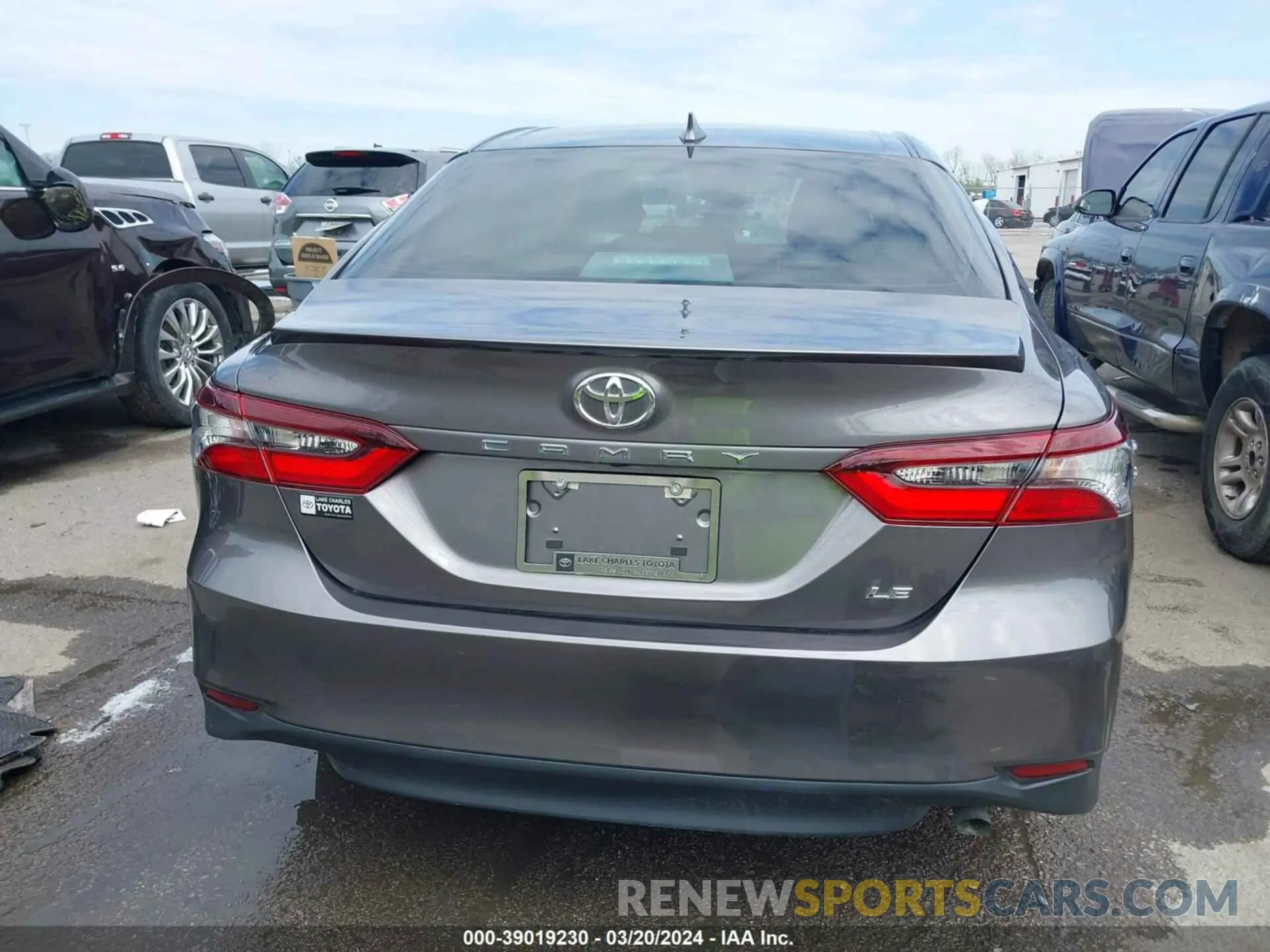 16 fotografías del automóvil dañado 4T1C11AK8NU688874 TOYOTA CAMRY 2022