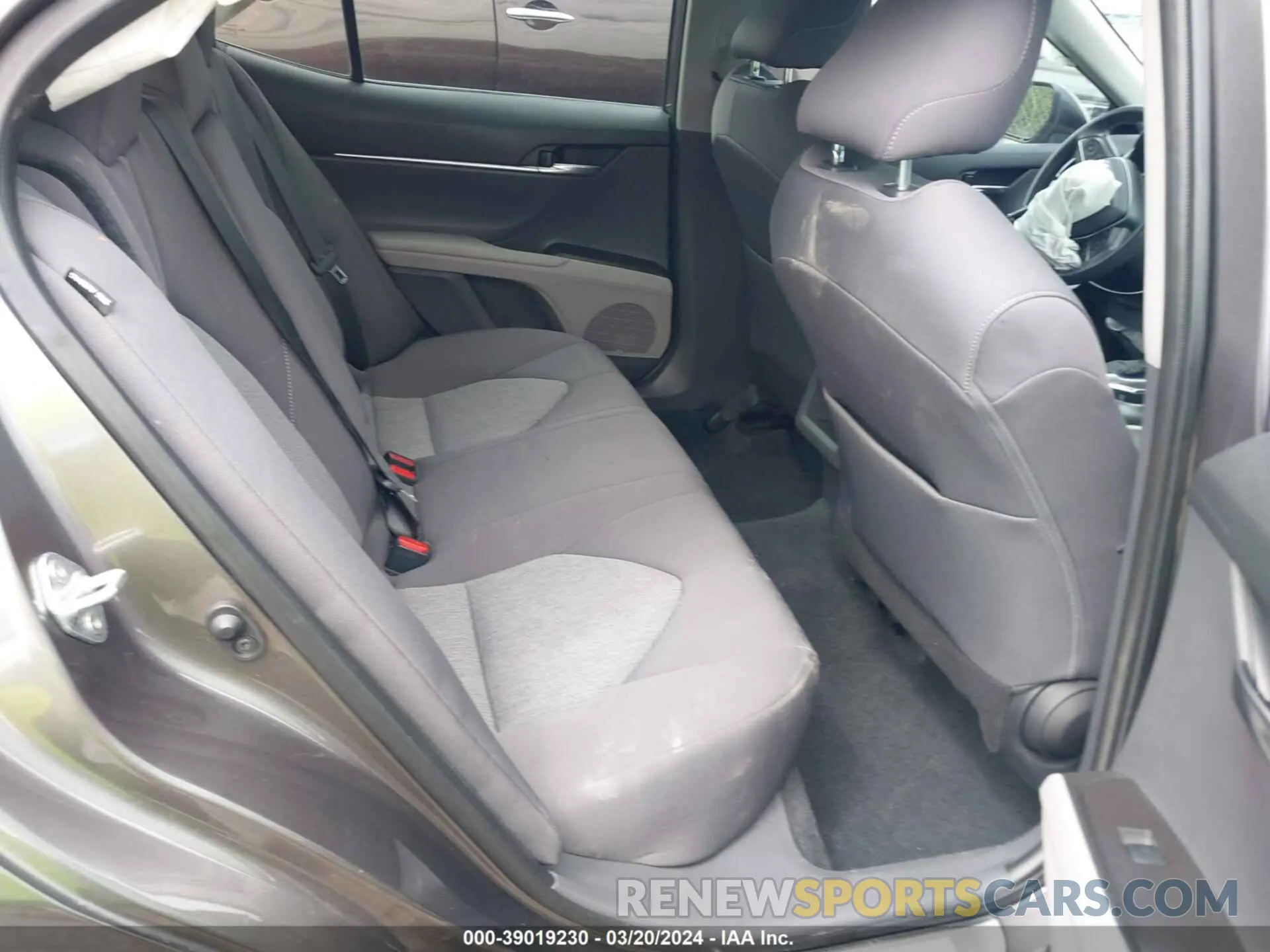 8 fotografías del automóvil dañado 4T1C11AK8NU688874 TOYOTA CAMRY 2022