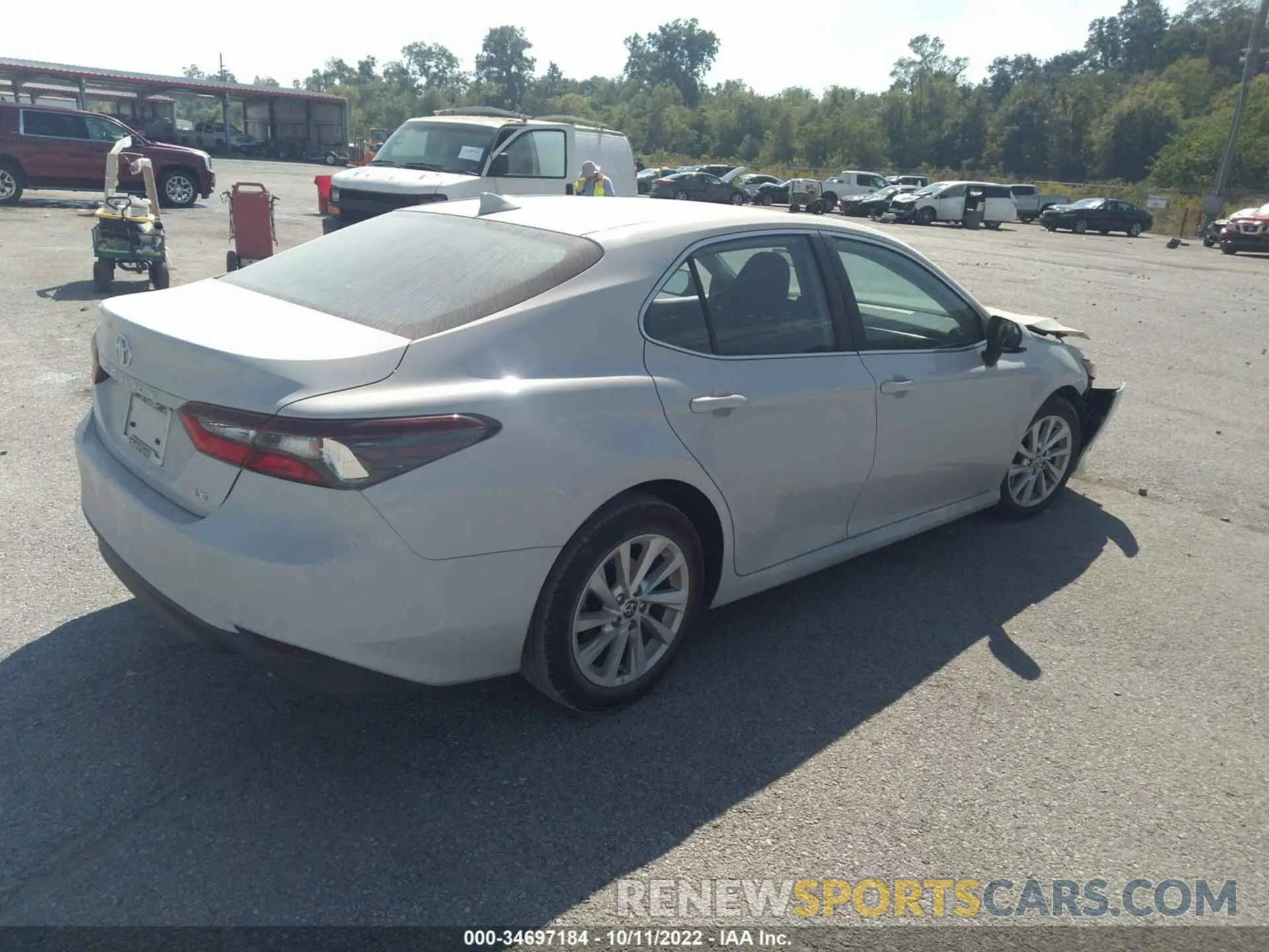 4 fotografías del automóvil dañado 4T1C11AK9NU007945 TOYOTA CAMRY 2022