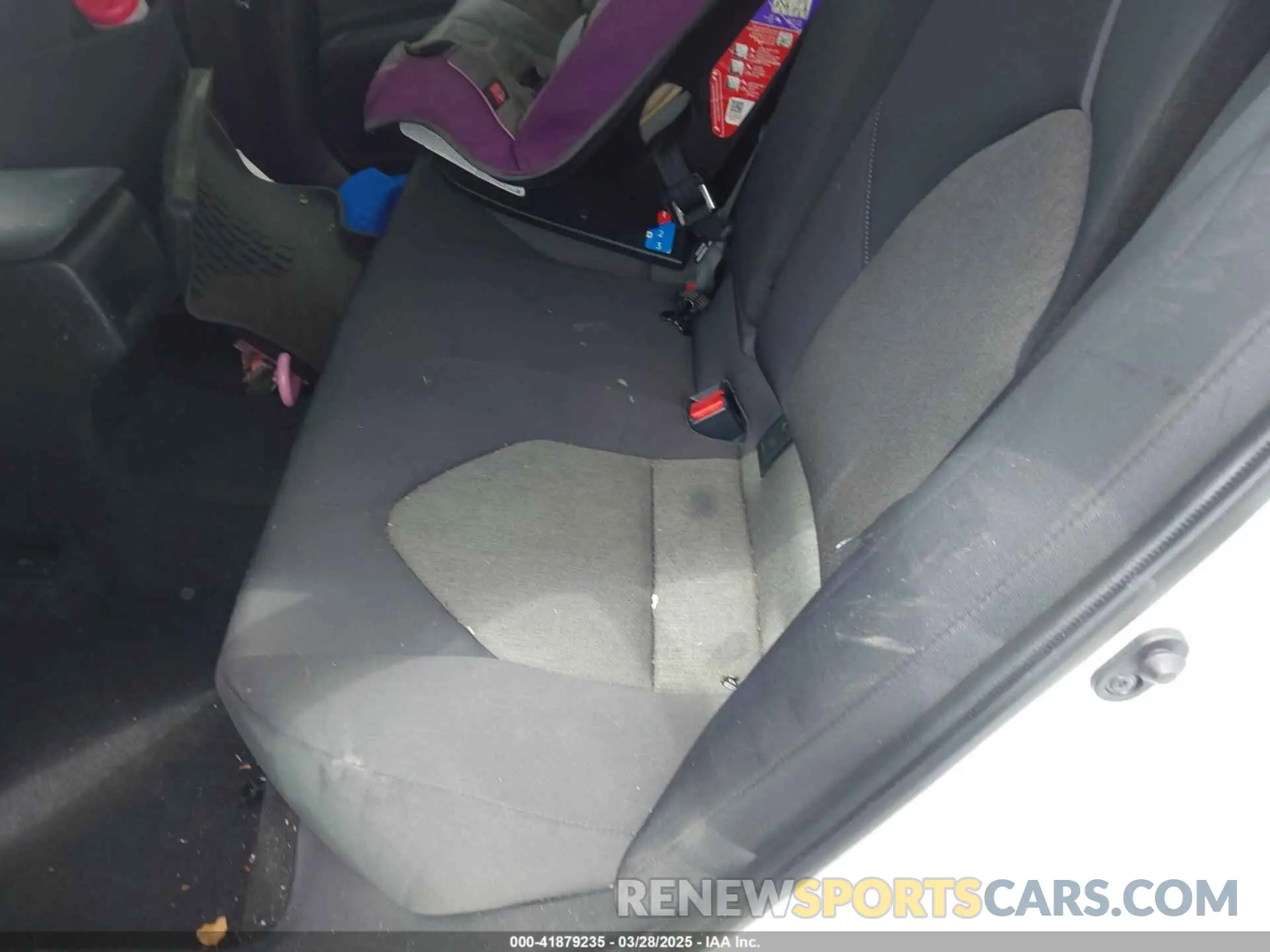 8 fotografías del automóvil dañado 4T1C11AK9NU017908 TOYOTA CAMRY 2022