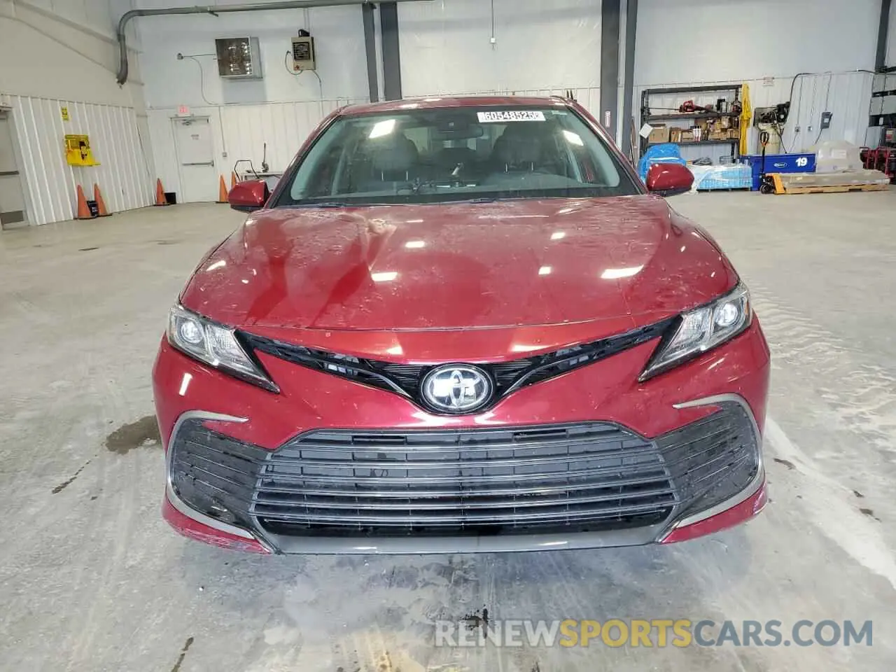 5 fotografías del automóvil dañado 4T1C11AK9NU054313 TOYOTA CAMRY 2022