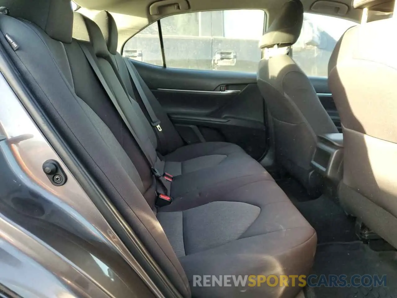 11 fotografías del automóvil dañado 4T1C11AK9NU717346 TOYOTA CAMRY 2022