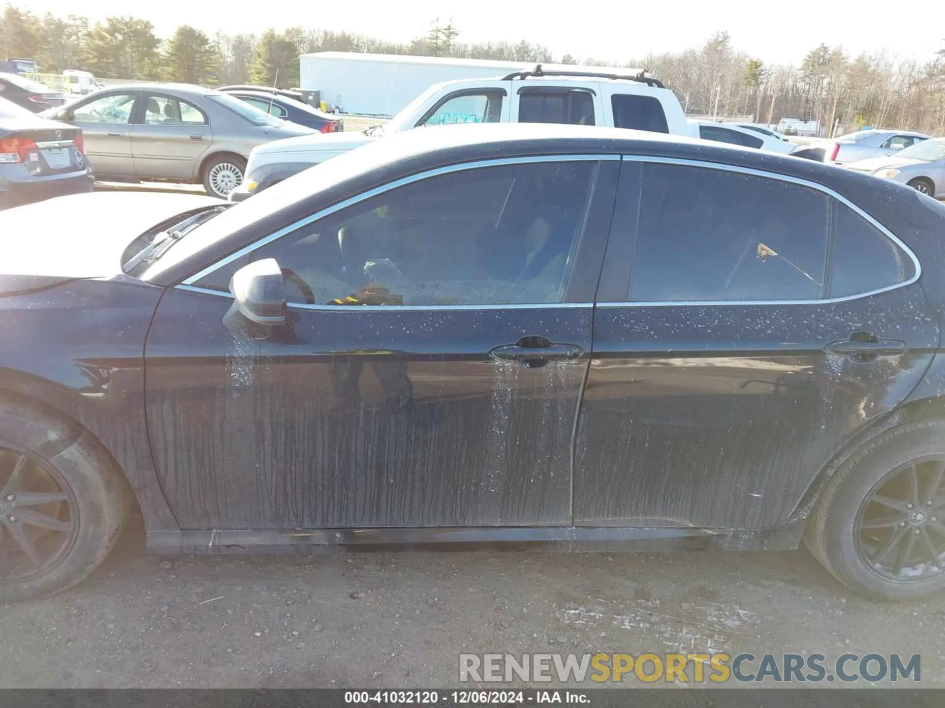 14 fotografías del automóvil dañado 4T1C11AKXNU048228 TOYOTA CAMRY 2022