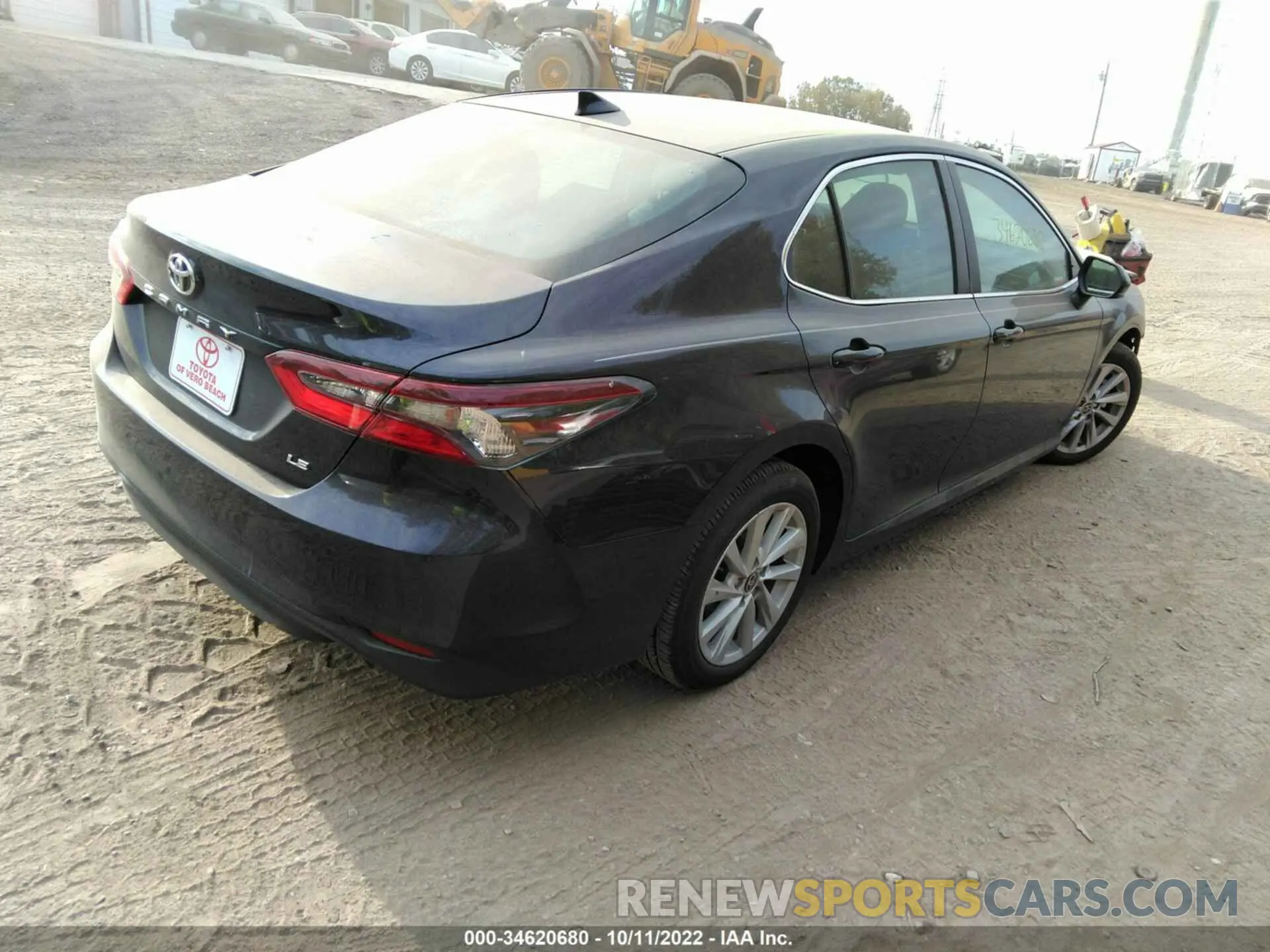 4 fotografías del automóvil dañado 4T1C11AKXNU075428 TOYOTA CAMRY 2022