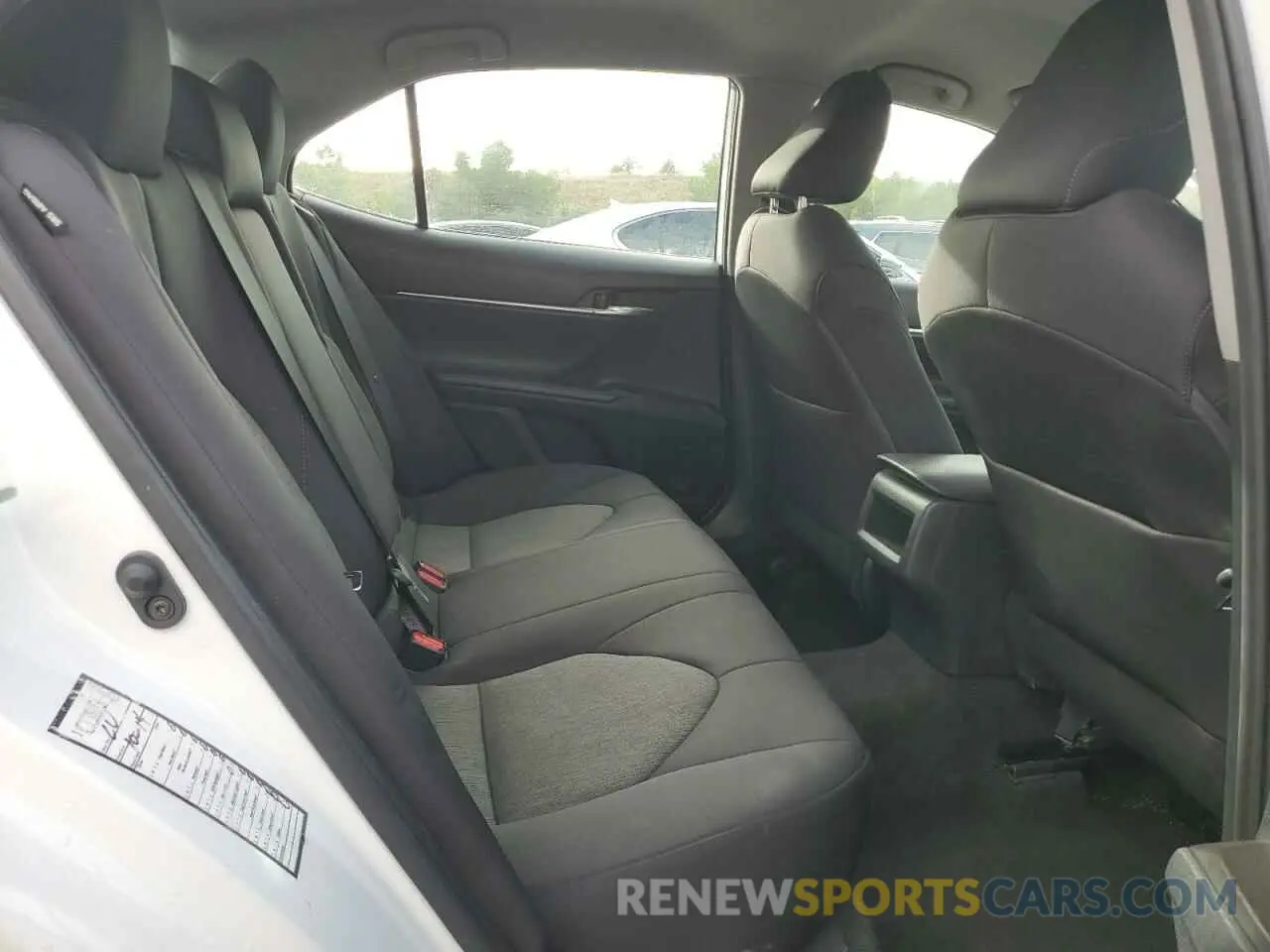 10 fotografías del automóvil dañado 4T1C11AKXNU628384 TOYOTA CAMRY 2022