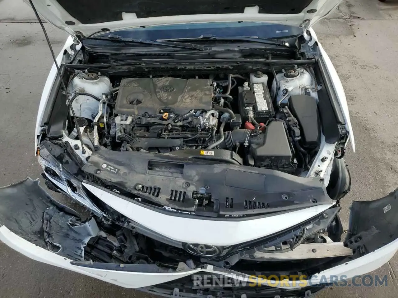 11 fotografías del automóvil dañado 4T1C11AKXNU628384 TOYOTA CAMRY 2022