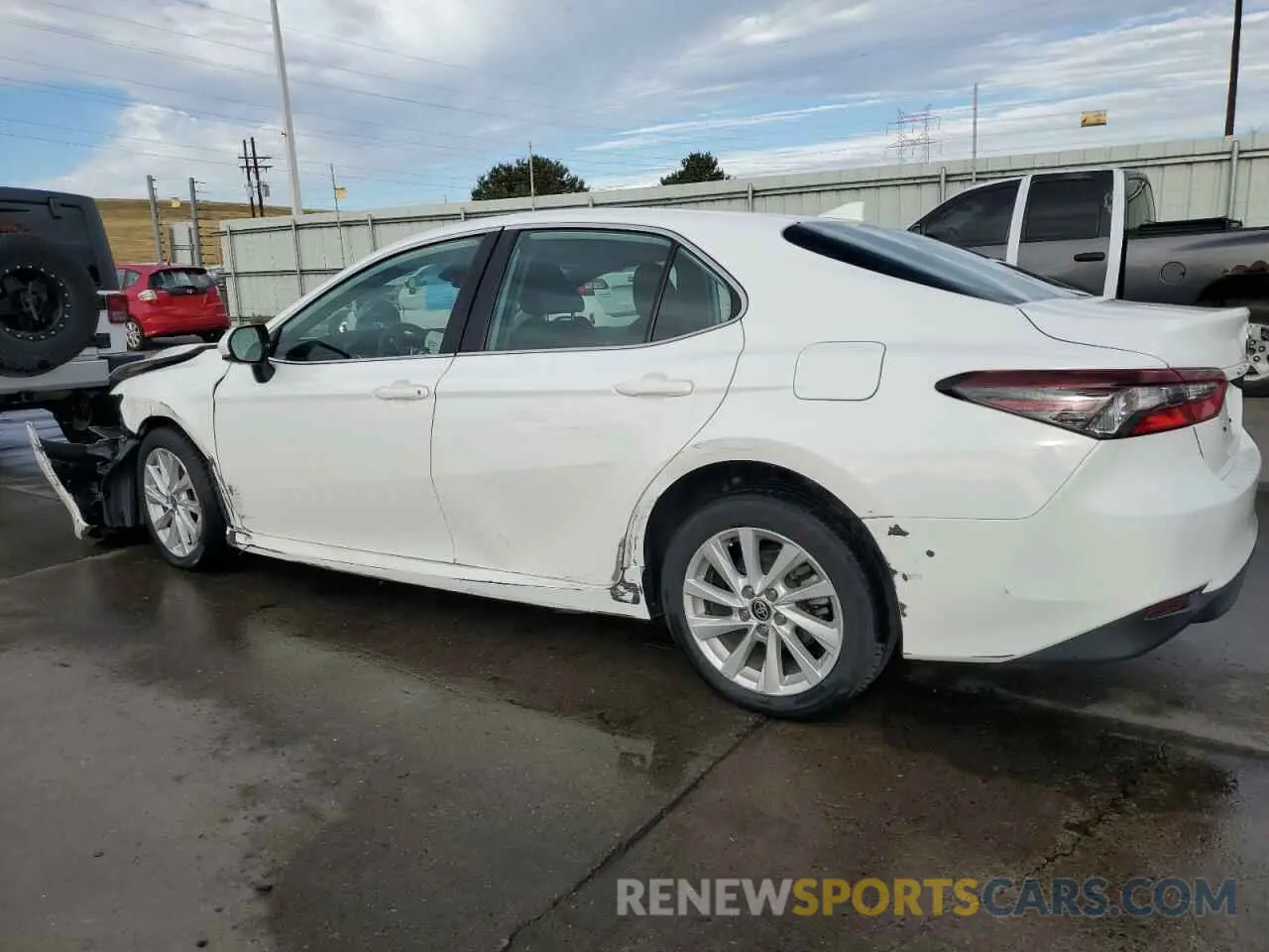 2 fotografías del automóvil dañado 4T1C11AKXNU628384 TOYOTA CAMRY 2022