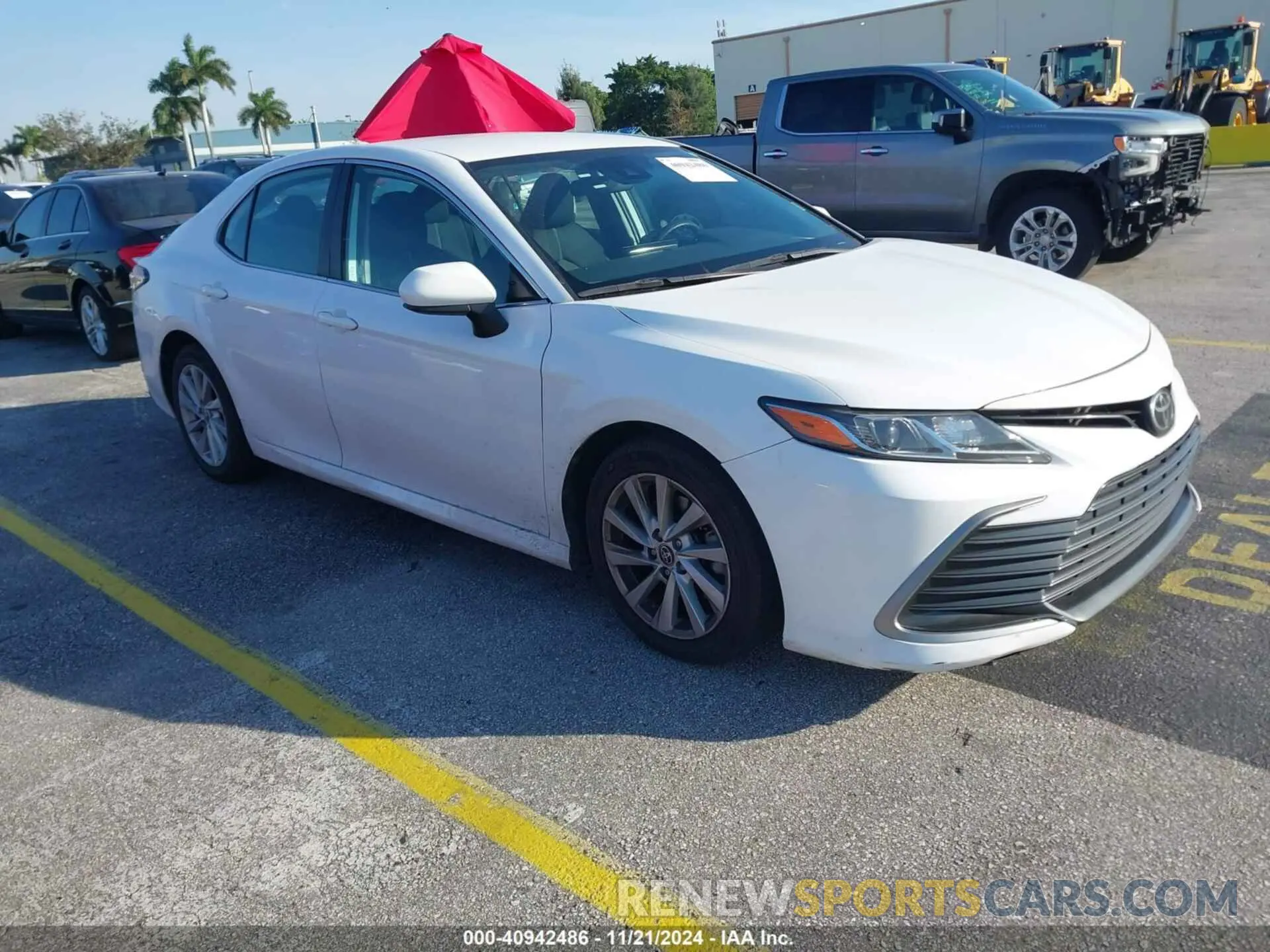 1 fotografías del automóvil dañado 4T1C11AKXNU637697 TOYOTA CAMRY 2022