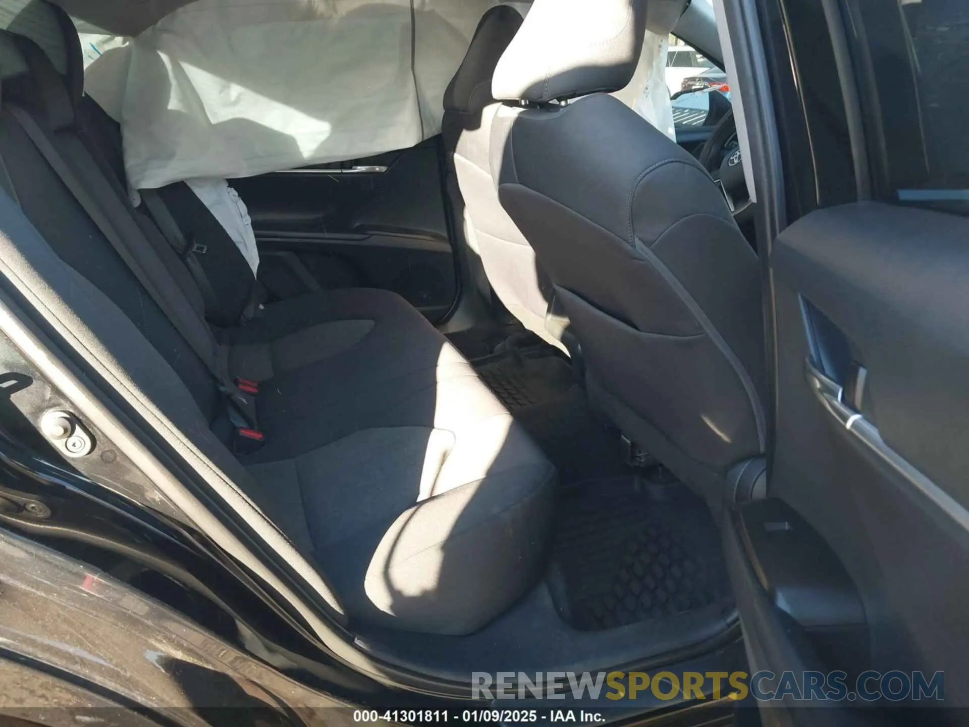 8 fotografías del automóvil dañado 4T1C11AKXNU638879 TOYOTA CAMRY 2022