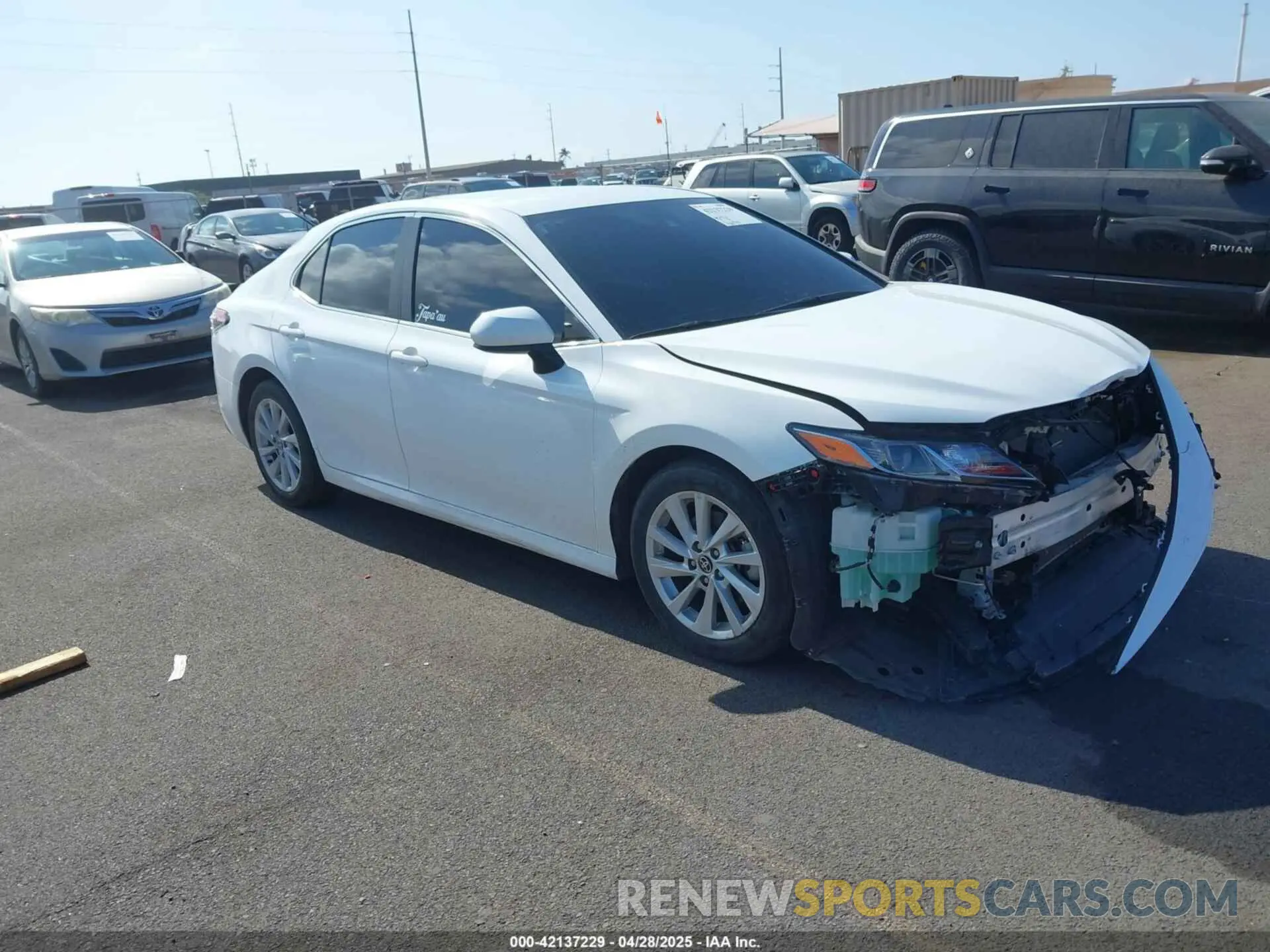 1 fotografías del automóvil dañado 4T1C11AKXNU642169 TOYOTA CAMRY 2022