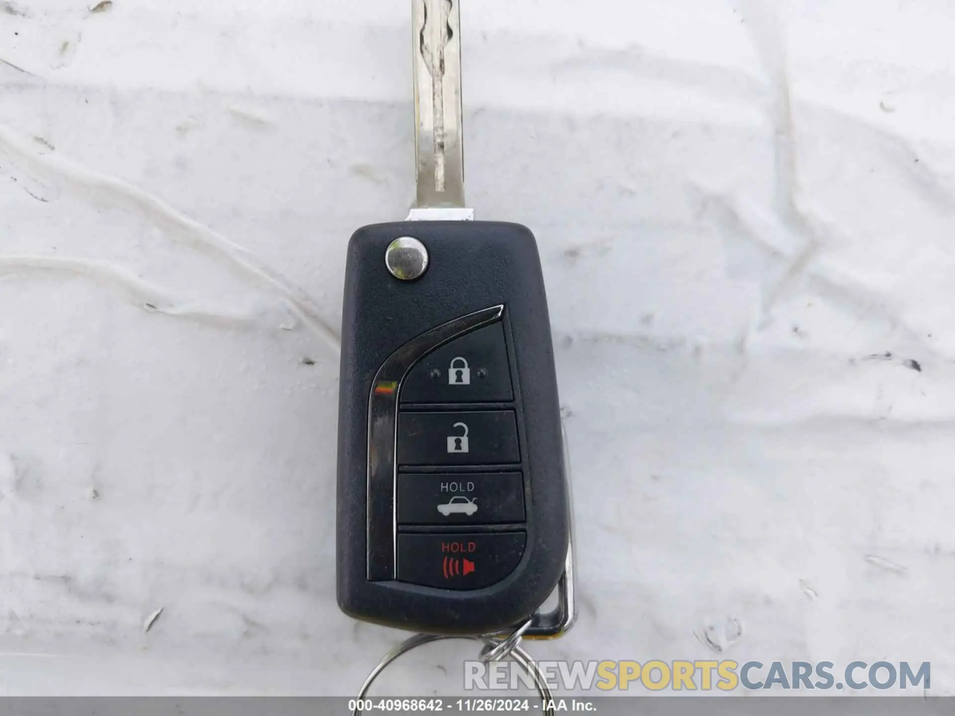 11 fotografías del automóvil dañado 4T1C11AKXNU705240 TOYOTA CAMRY 2022