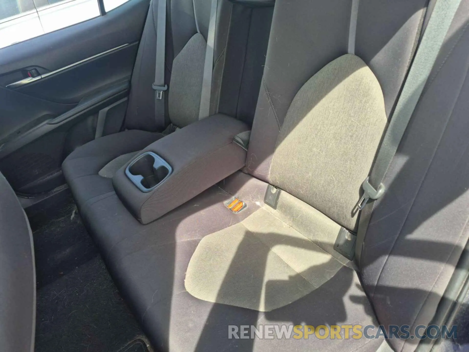 9 fotografías del automóvil dañado 4T1C11BK8NU058531 TOYOTA CAMRY 2022