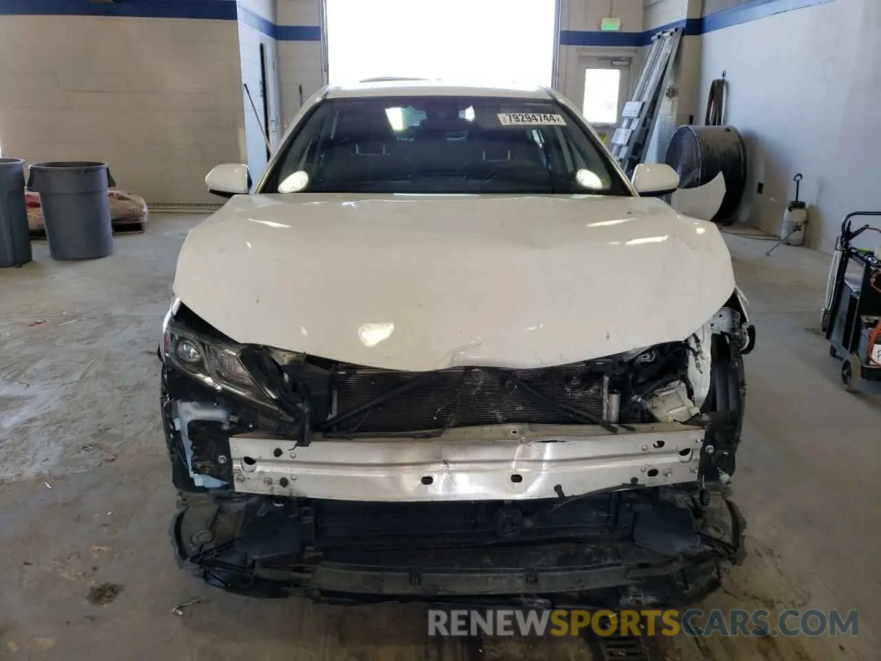 5 fotografías del automóvil dañado 4T1C31AK3NU587252 TOYOTA CAMRY 2022
