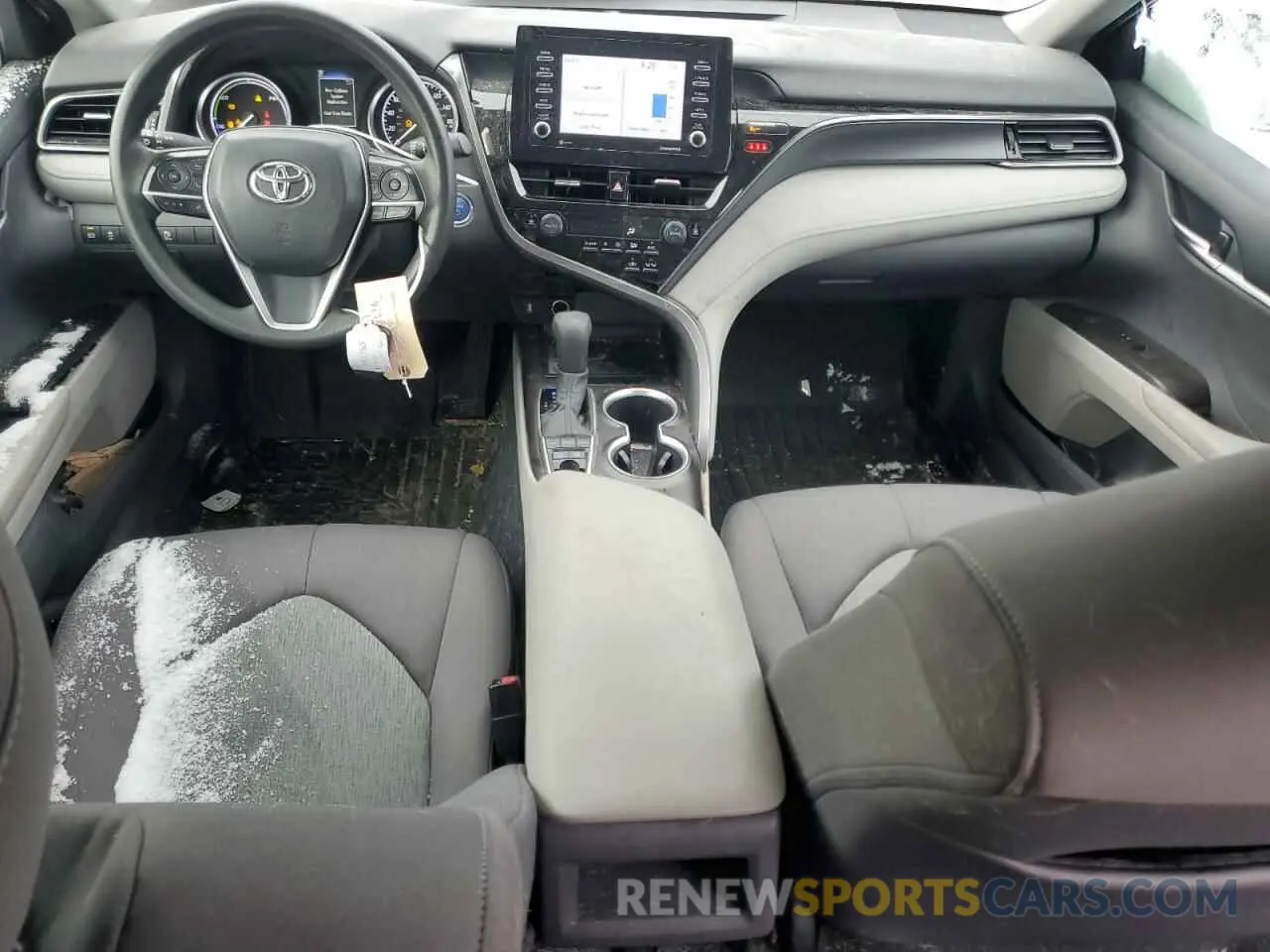 8 fotografías del automóvil dañado 4T1C31AK4NU596736 TOYOTA CAMRY 2022