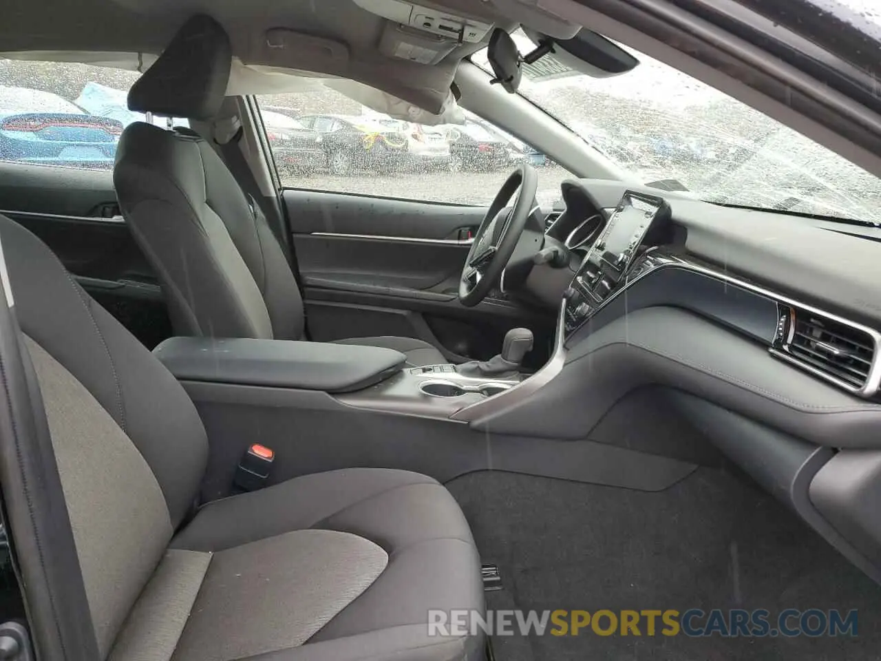 5 fotografías del automóvil dañado 4T1C31AK5NU599001 TOYOTA CAMRY 2022