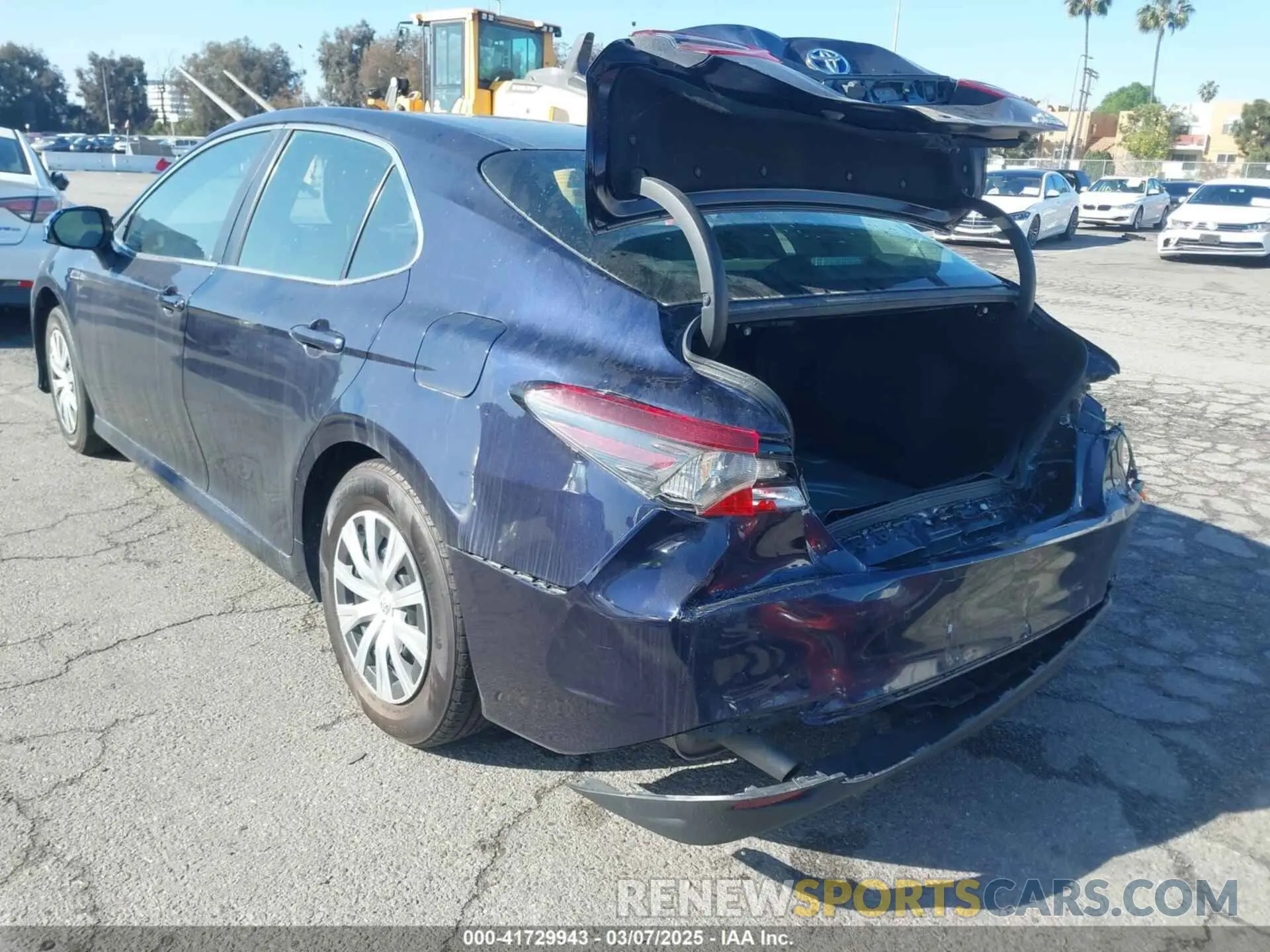 3 fotografías del automóvil dañado 4T1C31AK7NU042879 TOYOTA CAMRY 2022