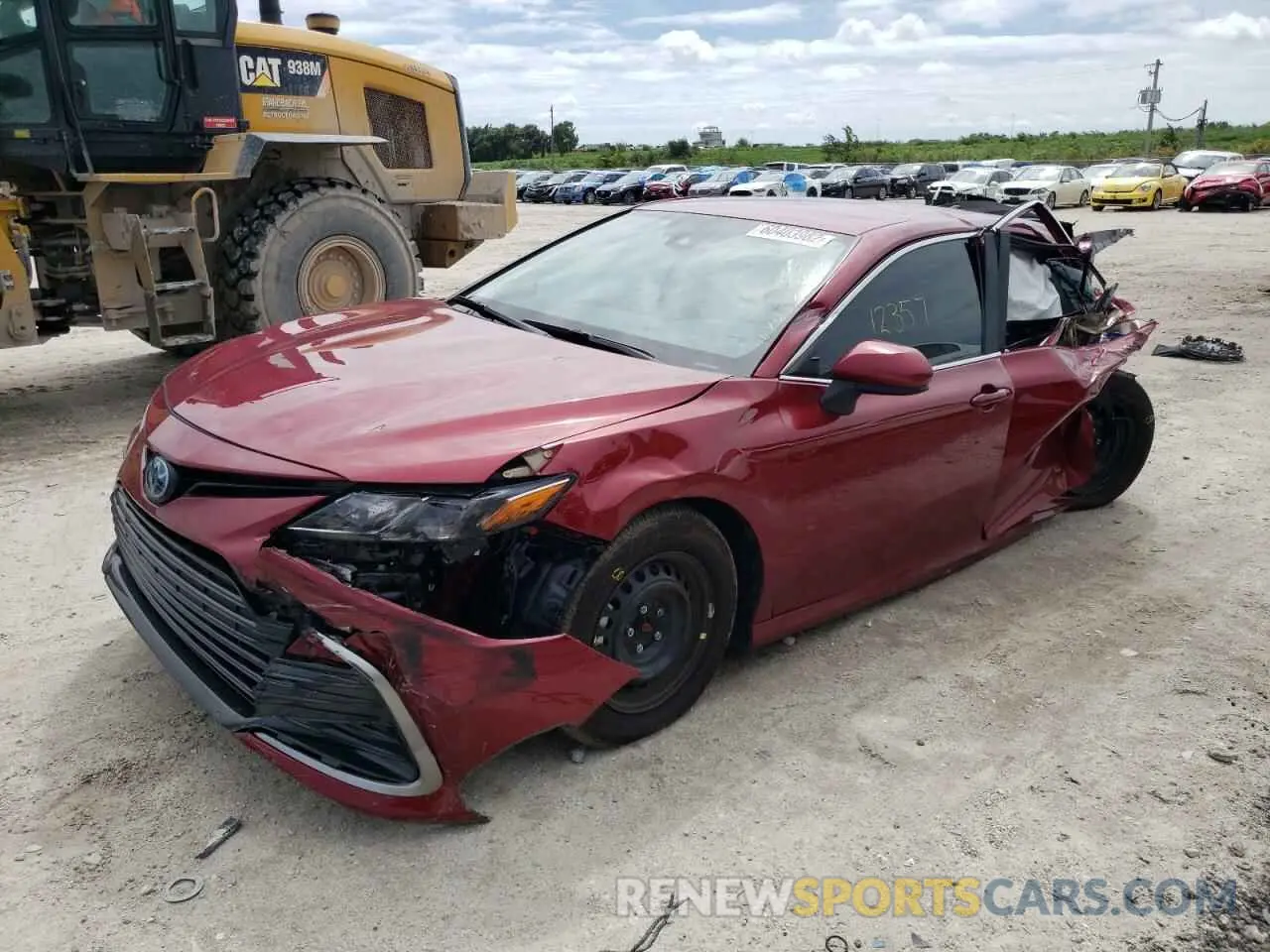 2 fotografías del automóvil dañado 4T1C31AK7NU572236 TOYOTA CAMRY 2022