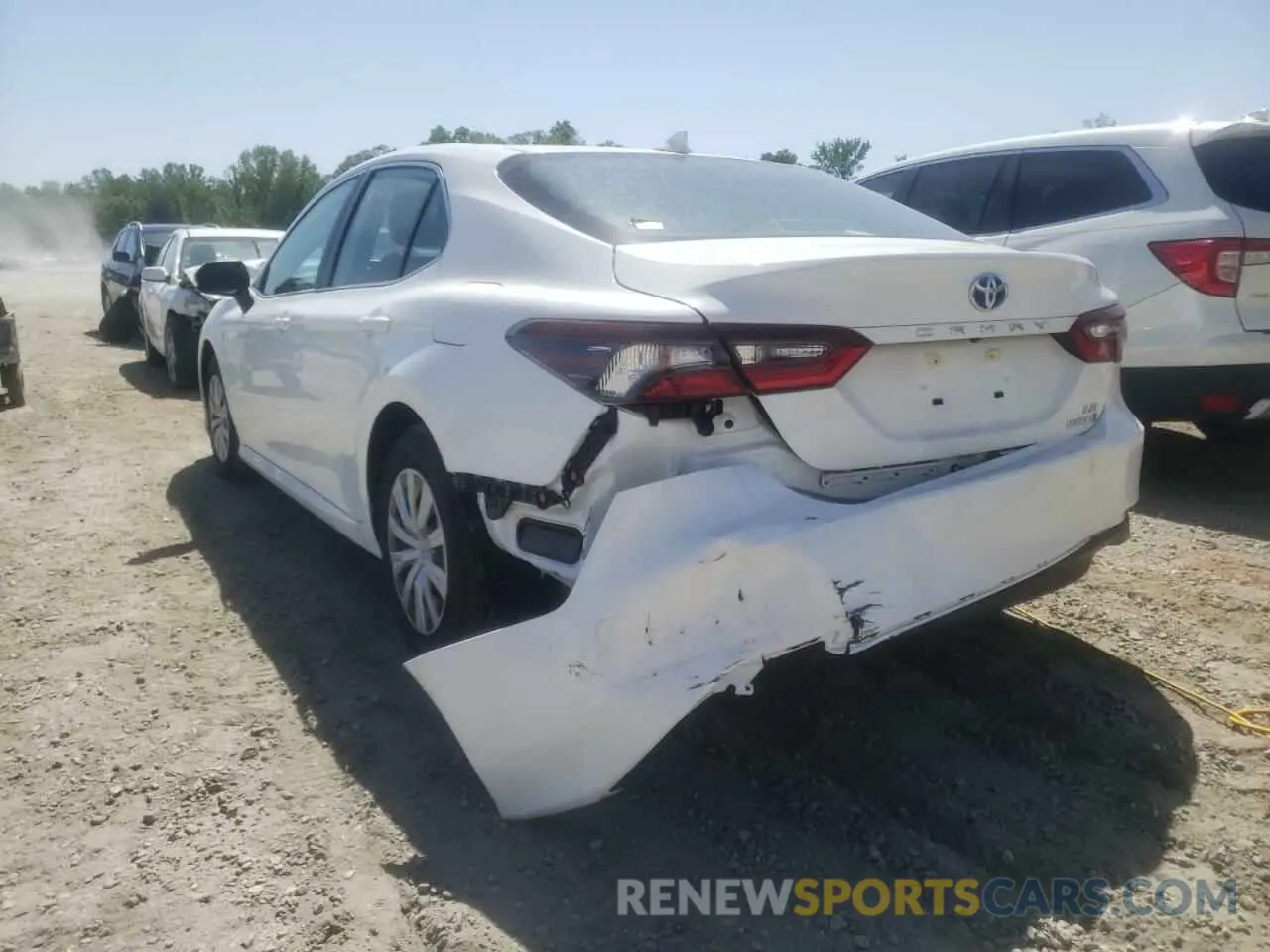 3 fotografías del automóvil dañado 4T1C31AK7NU580868 TOYOTA CAMRY 2022