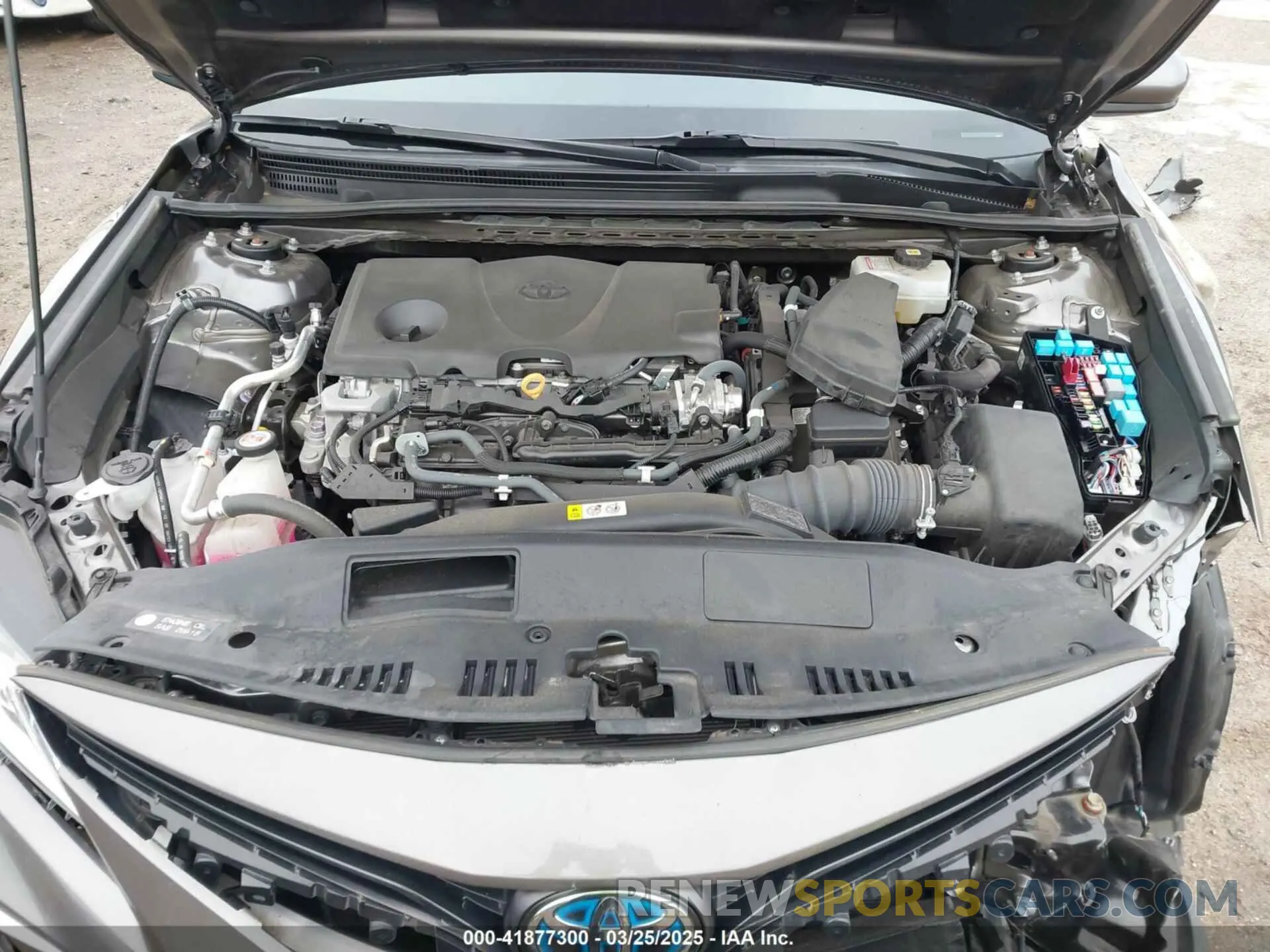 10 fotografías del automóvil dañado 4T1C31AK8NU577171 TOYOTA CAMRY 2022