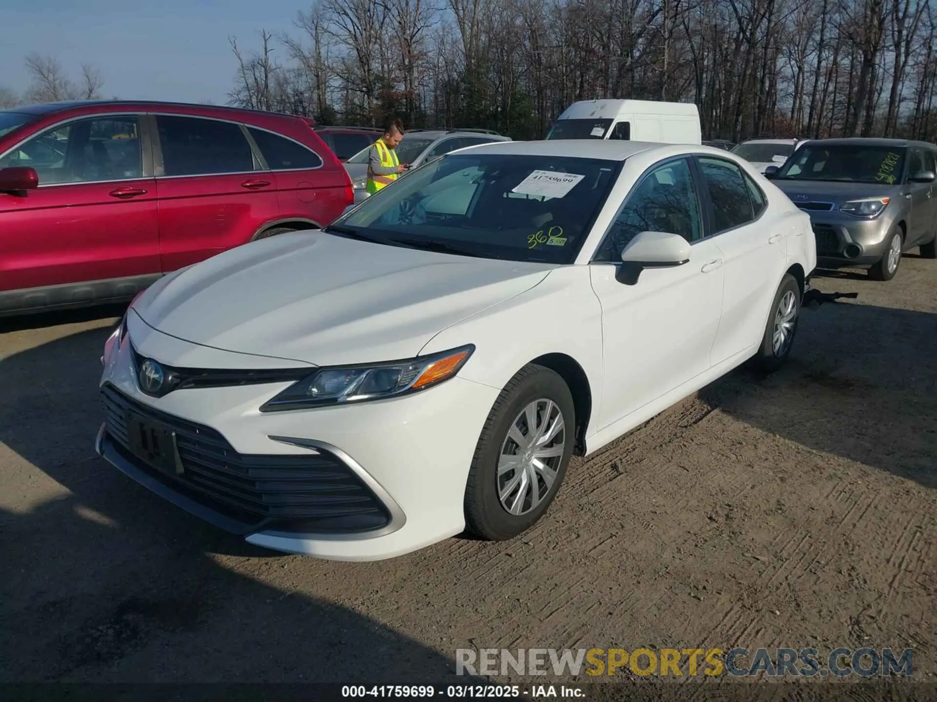 2 fotografías del automóvil dañado 4T1C31AK8NU589613 TOYOTA CAMRY 2022